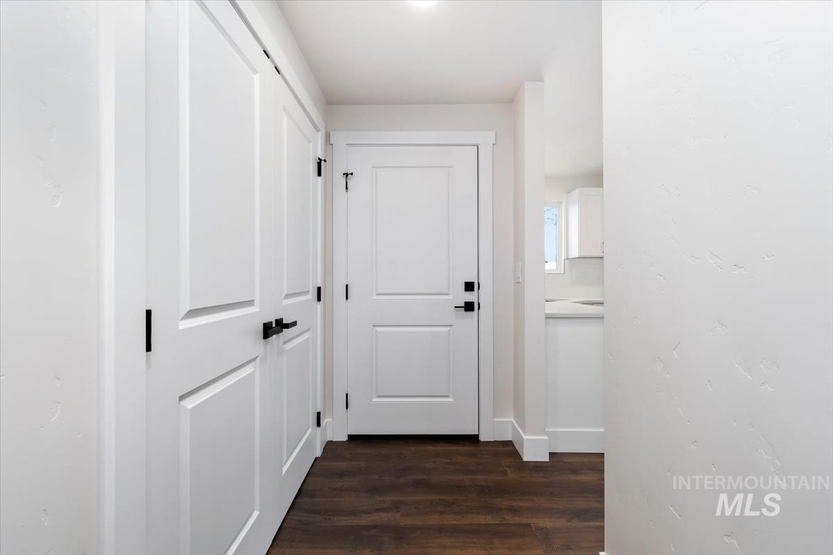 12151 W Tree Branch, Boise, Idaho 83709, 4 Bedrooms, 3 Bathrooms, Residential For Sale, Price $530,000,MLS 98978384