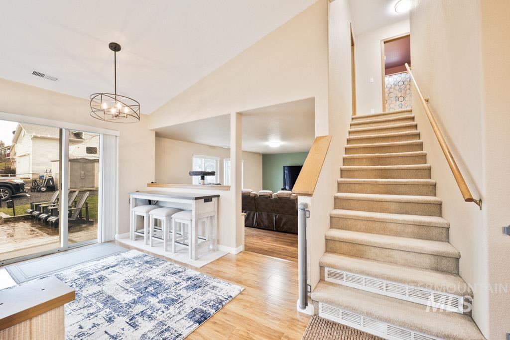 319 Gambels Lane, Moscow, Idaho 83843, 3 Bedrooms, 2.5 Bathrooms, Residential For Sale, Price $459,000,MLS 98978388