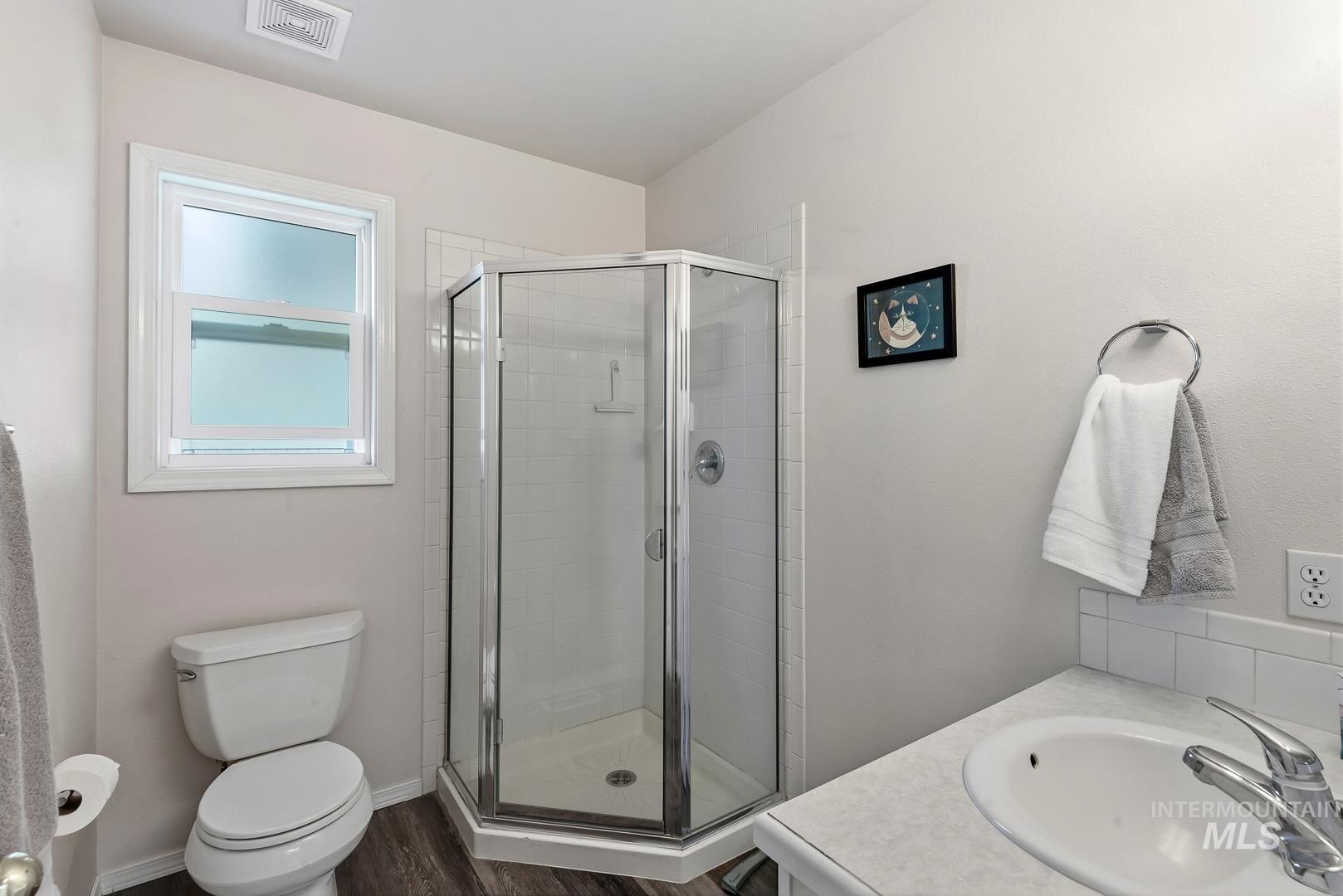 11937 W Longfellow Dr, Boise, Idaho 83709, 4 Bedrooms, 3 Bathrooms, Residential For Sale, Price $554,900,MLS 98978389