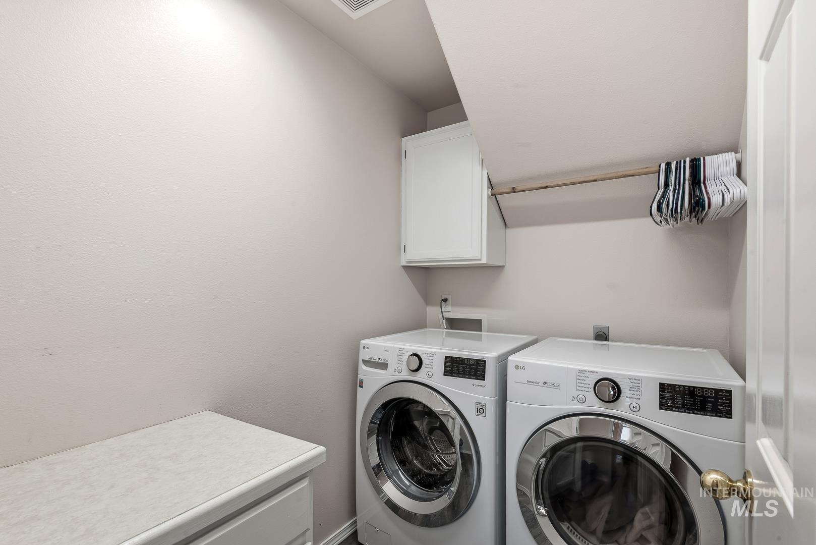 11937 W Longfellow Dr, Boise, Idaho 83709, 4 Bedrooms, 3 Bathrooms, Residential For Sale, Price $554,900,MLS 98978389