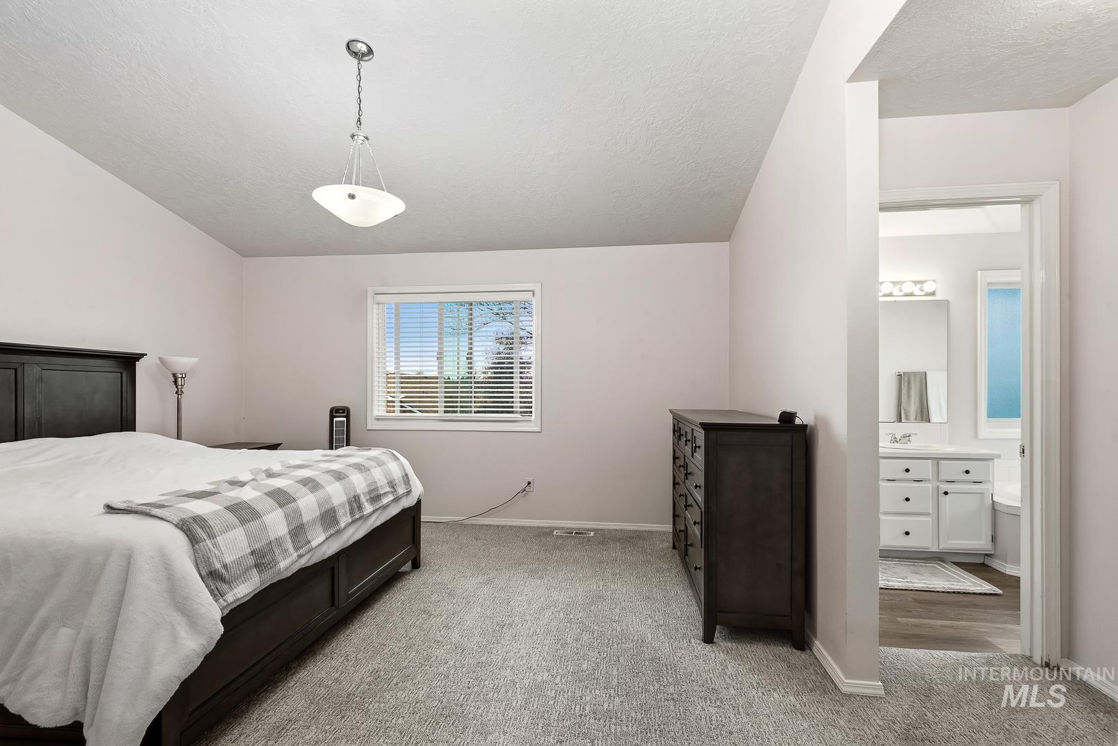 11937 W Longfellow Dr, Boise, Idaho 83709, 4 Bedrooms, 3 Bathrooms, Residential For Sale, Price $554,900,MLS 98978389