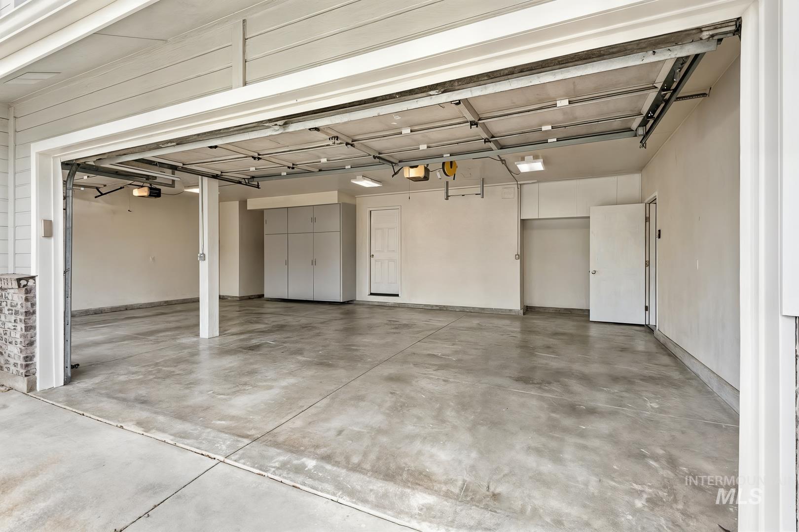 11937 W Longfellow Dr, Boise, Idaho 83709, 4 Bedrooms, 3 Bathrooms, Residential For Sale, Price $554,900,MLS 98978389