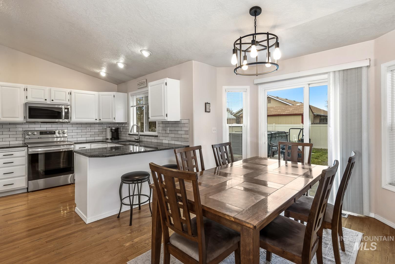 11937 W Longfellow Dr, Boise, Idaho 83709, 4 Bedrooms, 3 Bathrooms, Residential For Sale, Price $554,900,MLS 98978389