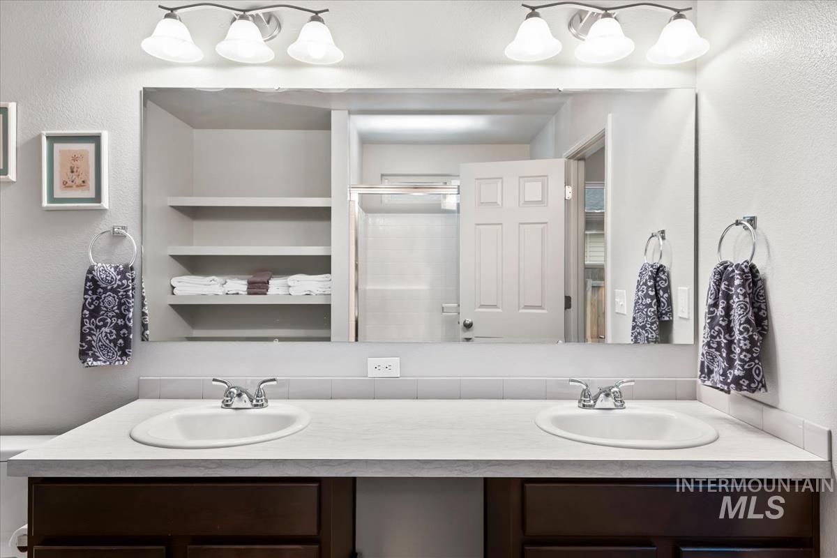 16586 Corrine Ave., Caldwell, Idaho 83607, 4 Bedrooms, 2 Bathrooms, Residential For Sale, Price $424,990,MLS 98978391