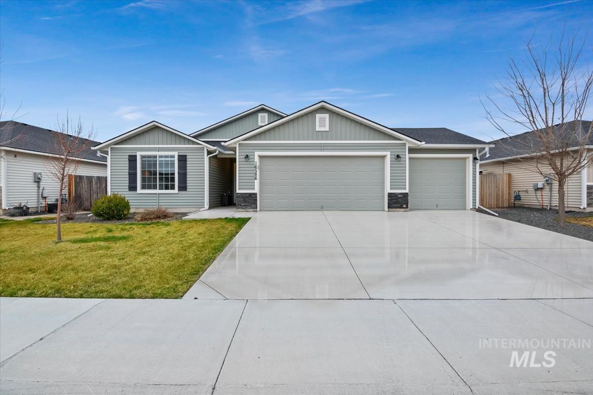 16586 Corrine Ave., Caldwell, Idaho 83607, 4 Bedrooms, 2 Bathrooms, Residential For Sale, Price $424,990,MLS 98978391