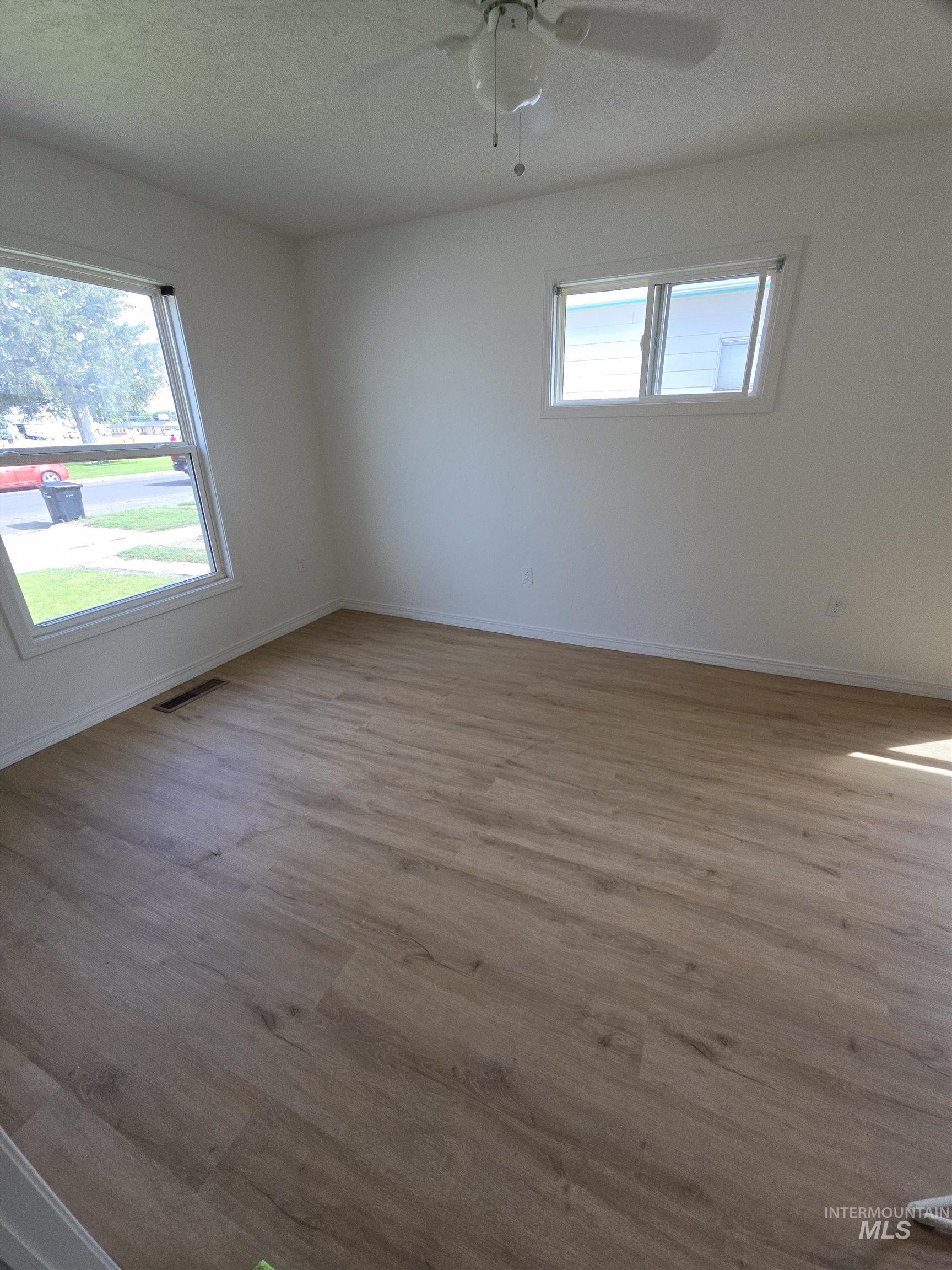 1110 Normal Ave, Burley, Idaho 83318, 2 Bedrooms, 1 Bathroom, Residential For Sale, Price $185,000,MLS 98978392
