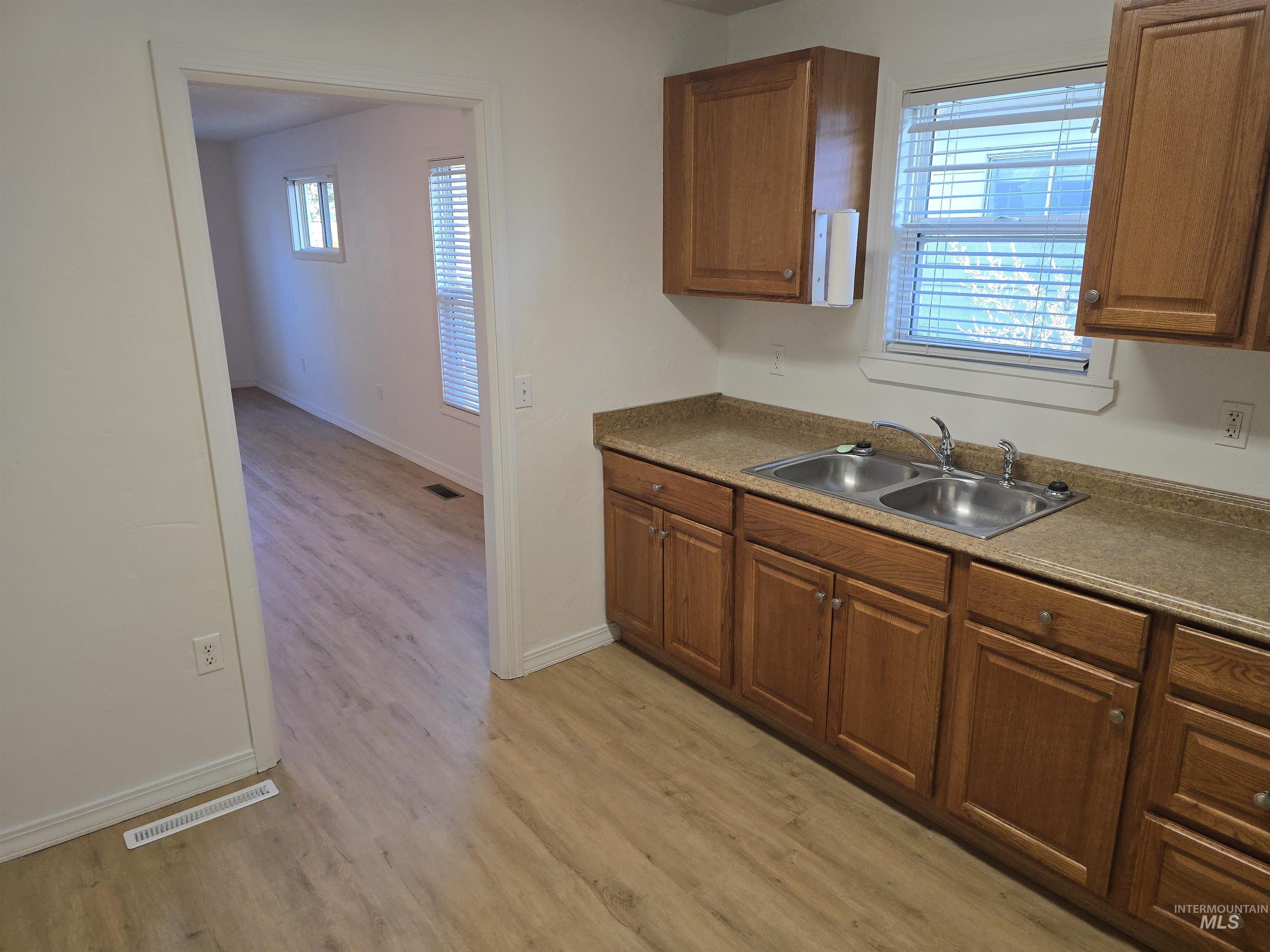 1110 Normal Ave, Burley, Idaho 83318, 2 Bedrooms, 1 Bathroom, Residential For Sale, Price $185,000,MLS 98978392