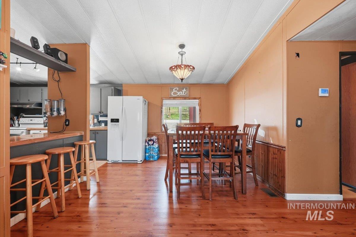 138 Mores Creek Rim Rd, Boise, Idaho 83716, 3 Bedrooms, 2 Bathrooms, Residential For Sale, Price $350,000,MLS 98978394