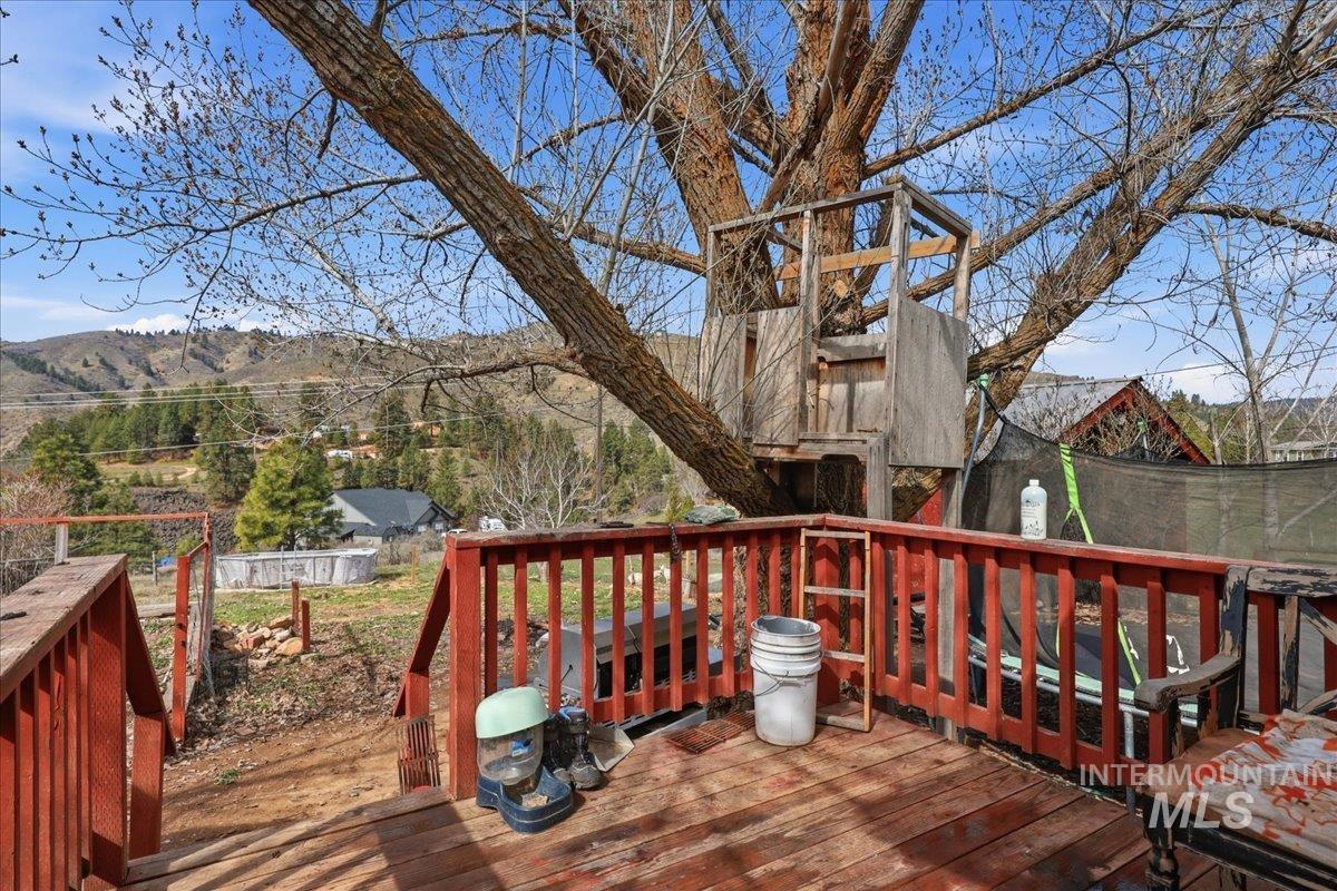 138 Mores Creek Rim Rd, Boise, Idaho 83716, 3 Bedrooms, 2 Bathrooms, Residential For Sale, Price $350,000,MLS 98978394