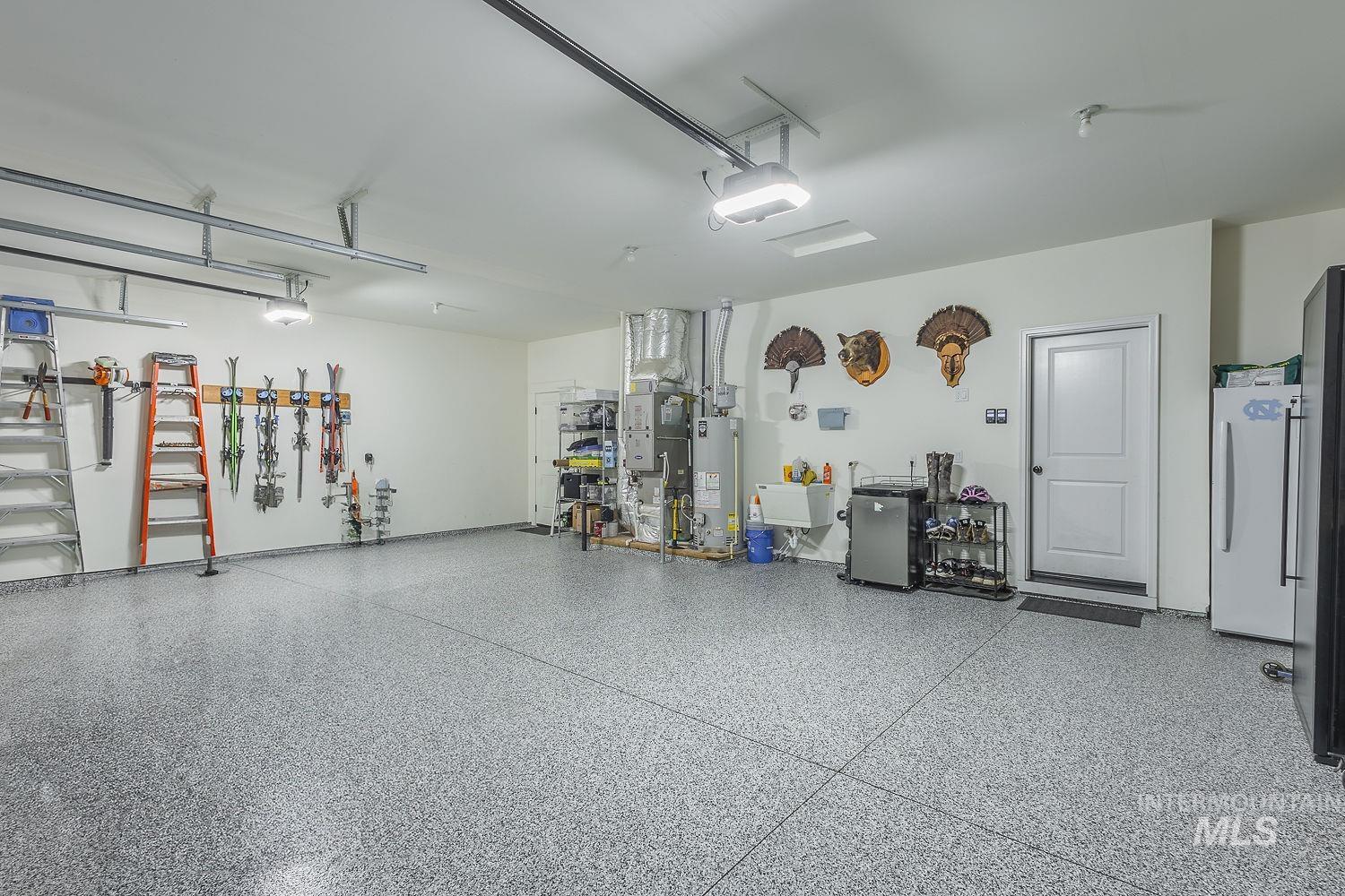 11065 White River St, Caldwell, Idaho 83605, 4 Bedrooms, 2.5 Bathrooms, Residential For Sale, Price $559,000,MLS 98978395