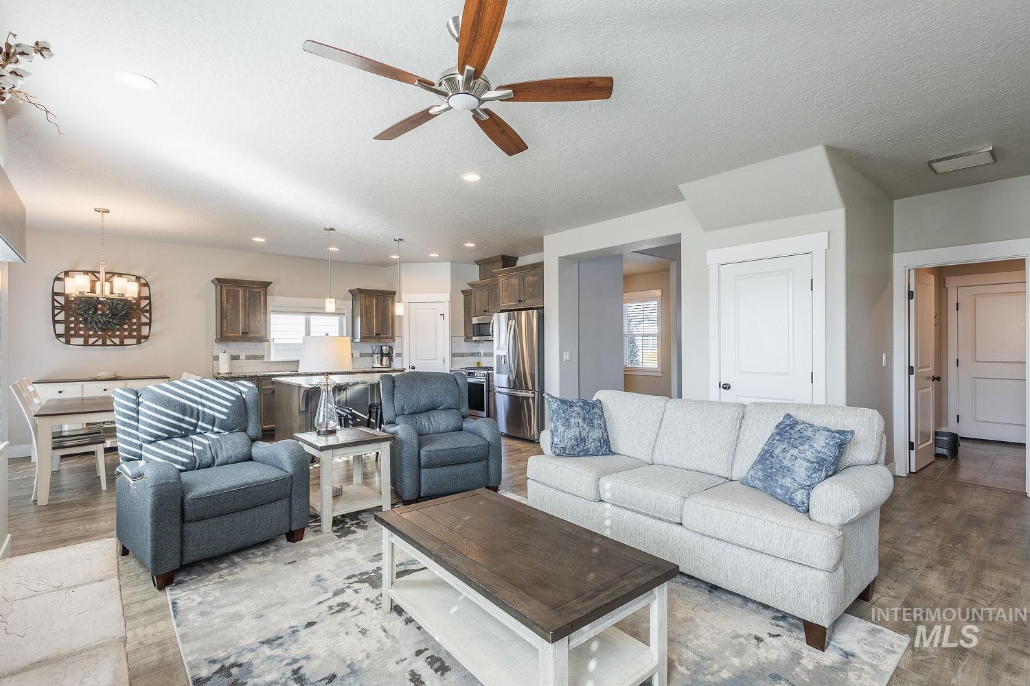 11065 White River St, Caldwell, Idaho 83605, 4 Bedrooms, 2.5 Bathrooms, Residential For Sale, Price $559,000,MLS 98978395