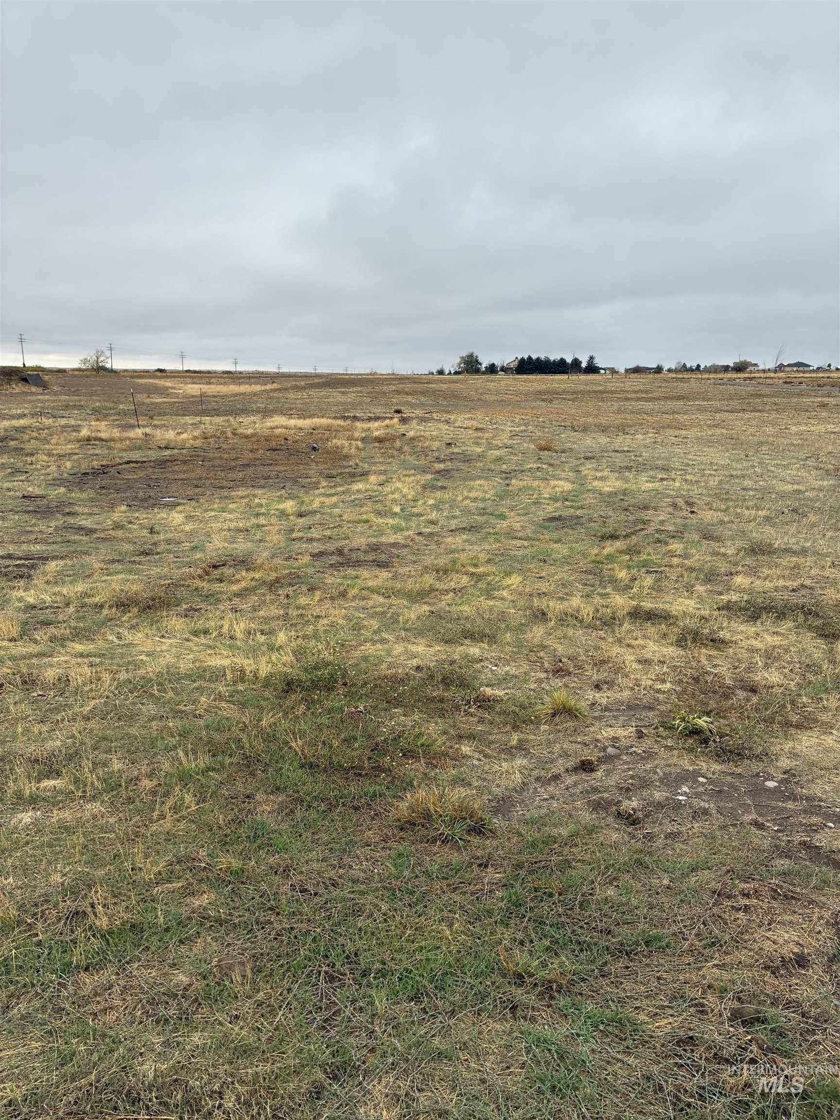 TBD 225 E, Shoshone, Idaho 83352, Land For Sale, Price $95,000,MLS 98978396