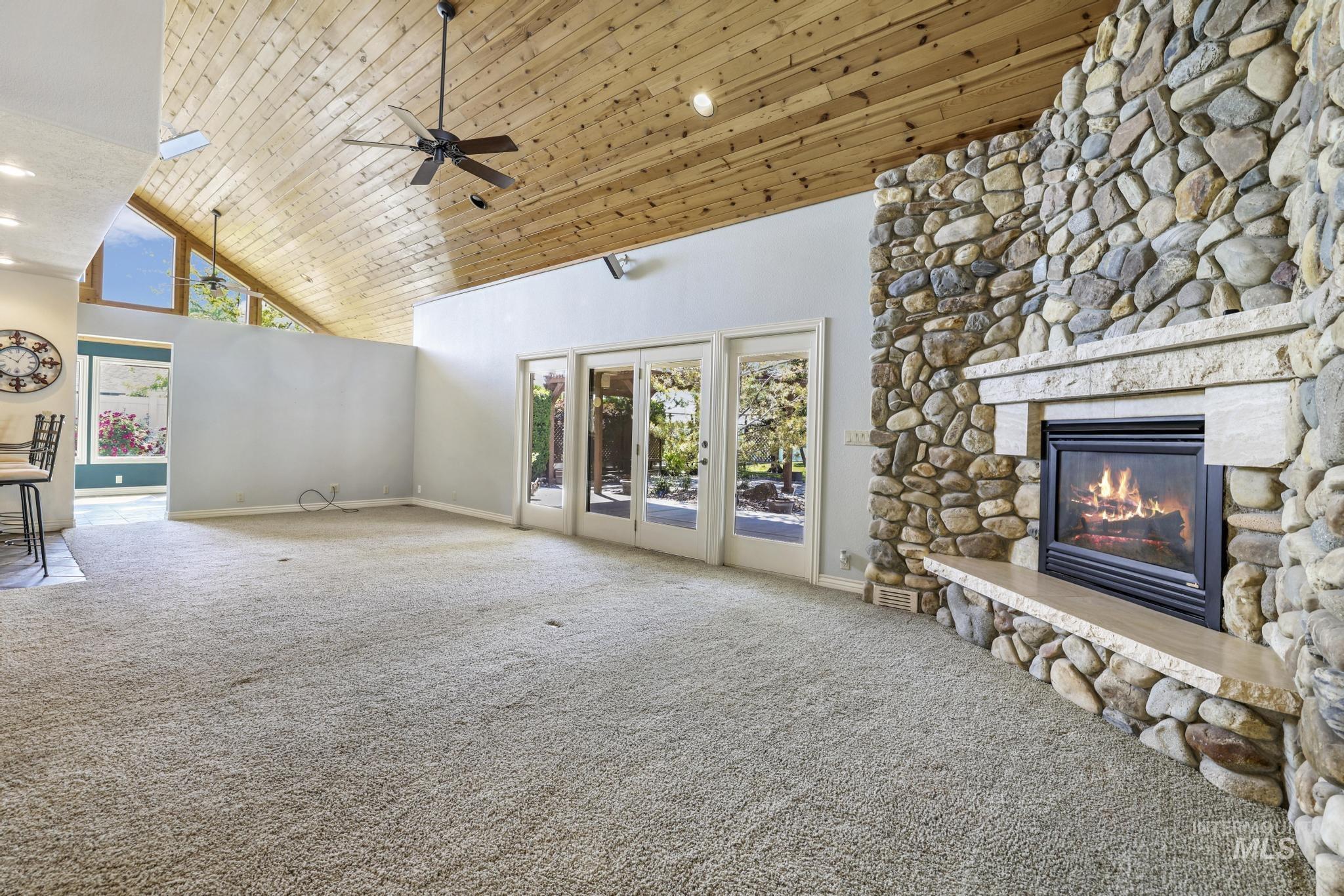 70 Pelican Drive, Rupert, Idaho 83350-0000, 3 Bedrooms, 2.5 Bathrooms, Residential For Sale, Price $625,000,MLS 98978400