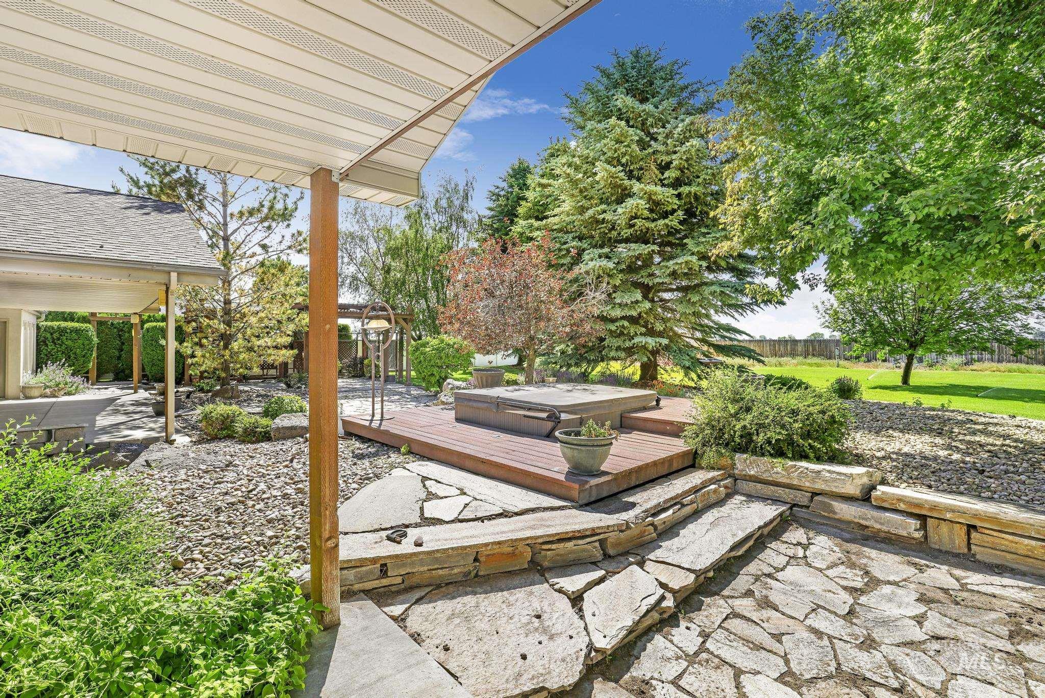 70 Pelican Drive, Rupert, Idaho 83350-0000, 3 Bedrooms, 2.5 Bathrooms, Residential For Sale, Price $625,000,MLS 98978400