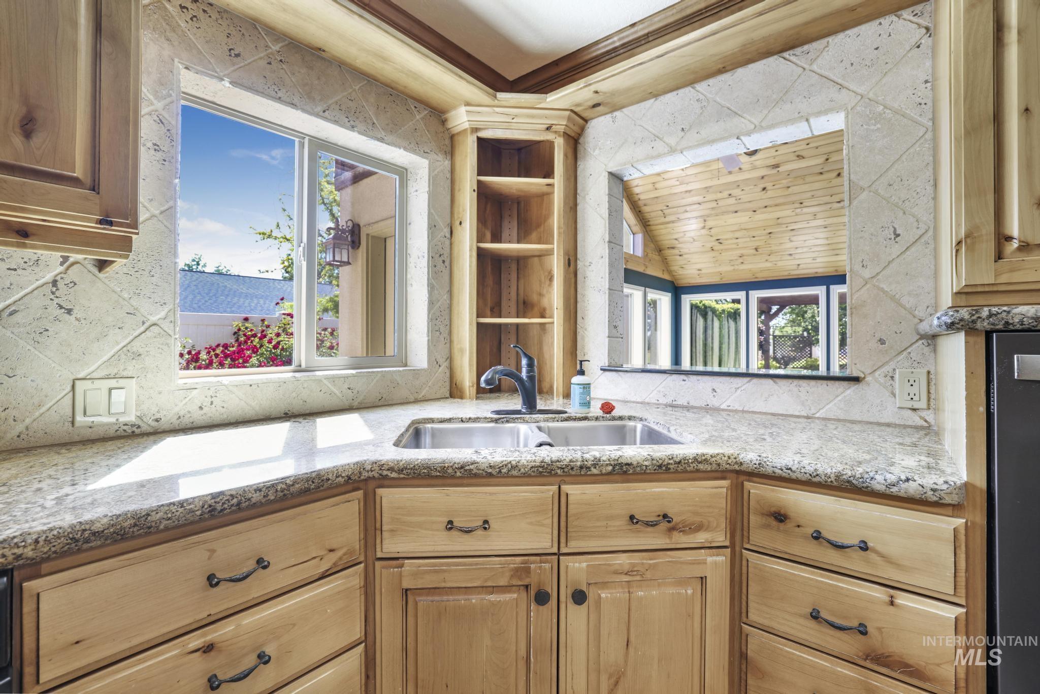 70 Pelican Drive, Rupert, Idaho 83350-0000, 3 Bedrooms, 2.5 Bathrooms, Residential For Sale, Price $625,000,MLS 98978400