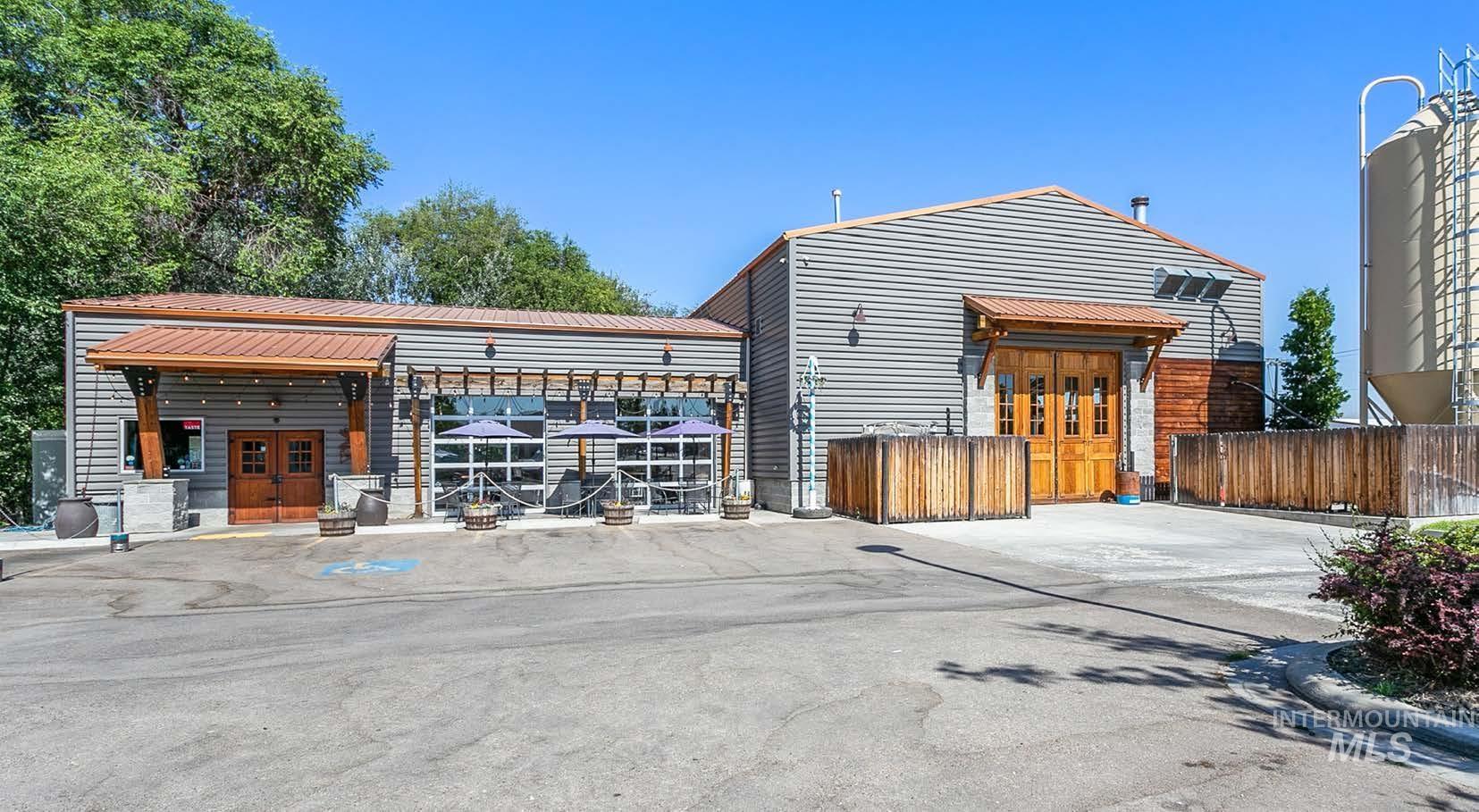 9719 W Chinden, Garden City, Idaho 83714, Business/Commercial For Sale, Price $2,500,000,MLS 98978407