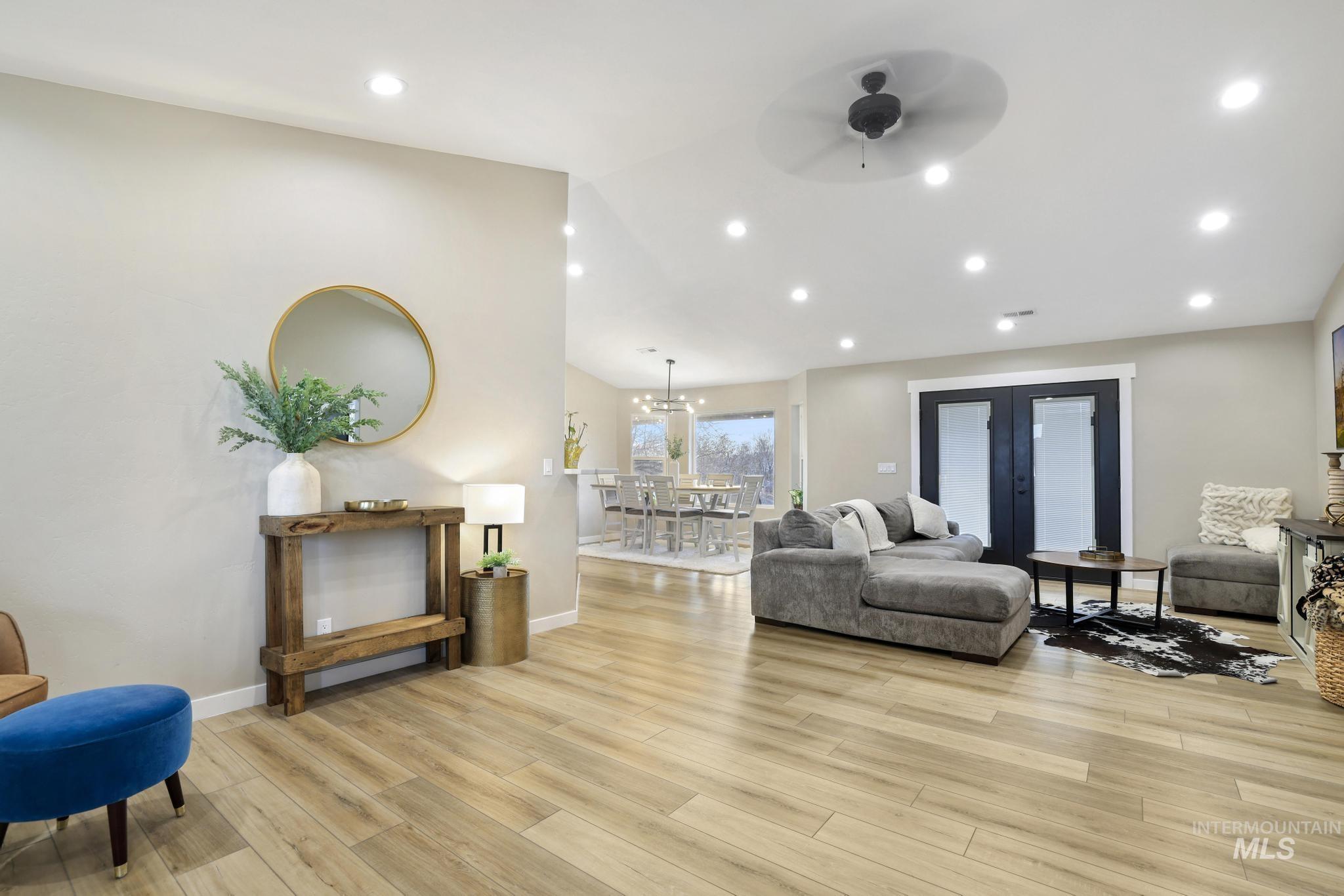 401 Elm Street, Rupert, Idaho 83350-0000, 5 Bedrooms, 3 Bathrooms, Residential For Sale, Price $625,000,MLS 98978411