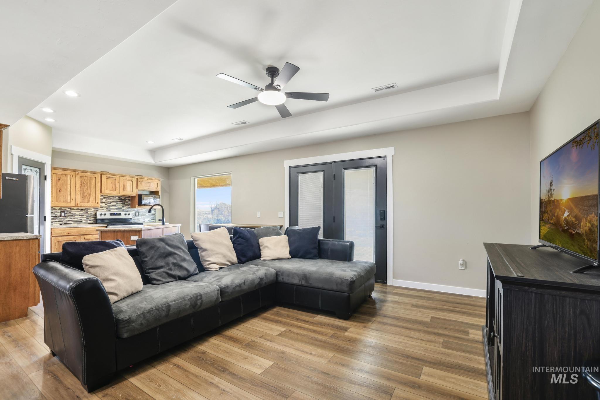 401 Elm Street, Rupert, Idaho 83350-0000, 5 Bedrooms, 3 Bathrooms, Residential For Sale, Price $625,000,MLS 98978411