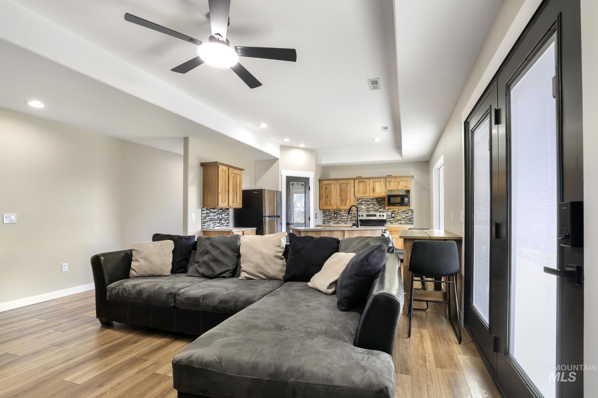 401 Elm Street, Rupert, Idaho 83350-0000, 5 Bedrooms, 3 Bathrooms, Residential For Sale, Price $625,000,MLS 98978411