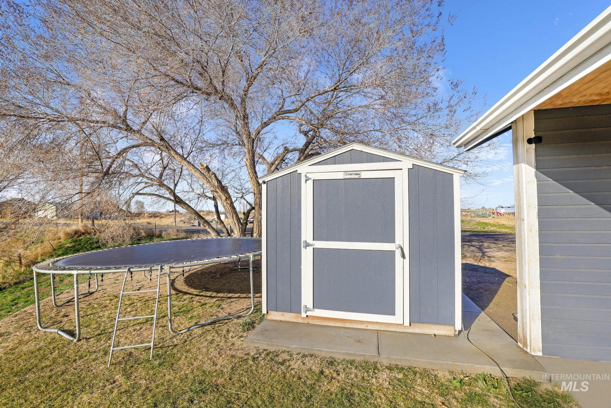 401 Elm Street, Rupert, Idaho 83350-0000, 5 Bedrooms, 3 Bathrooms, Residential For Sale, Price $625,000,MLS 98978411