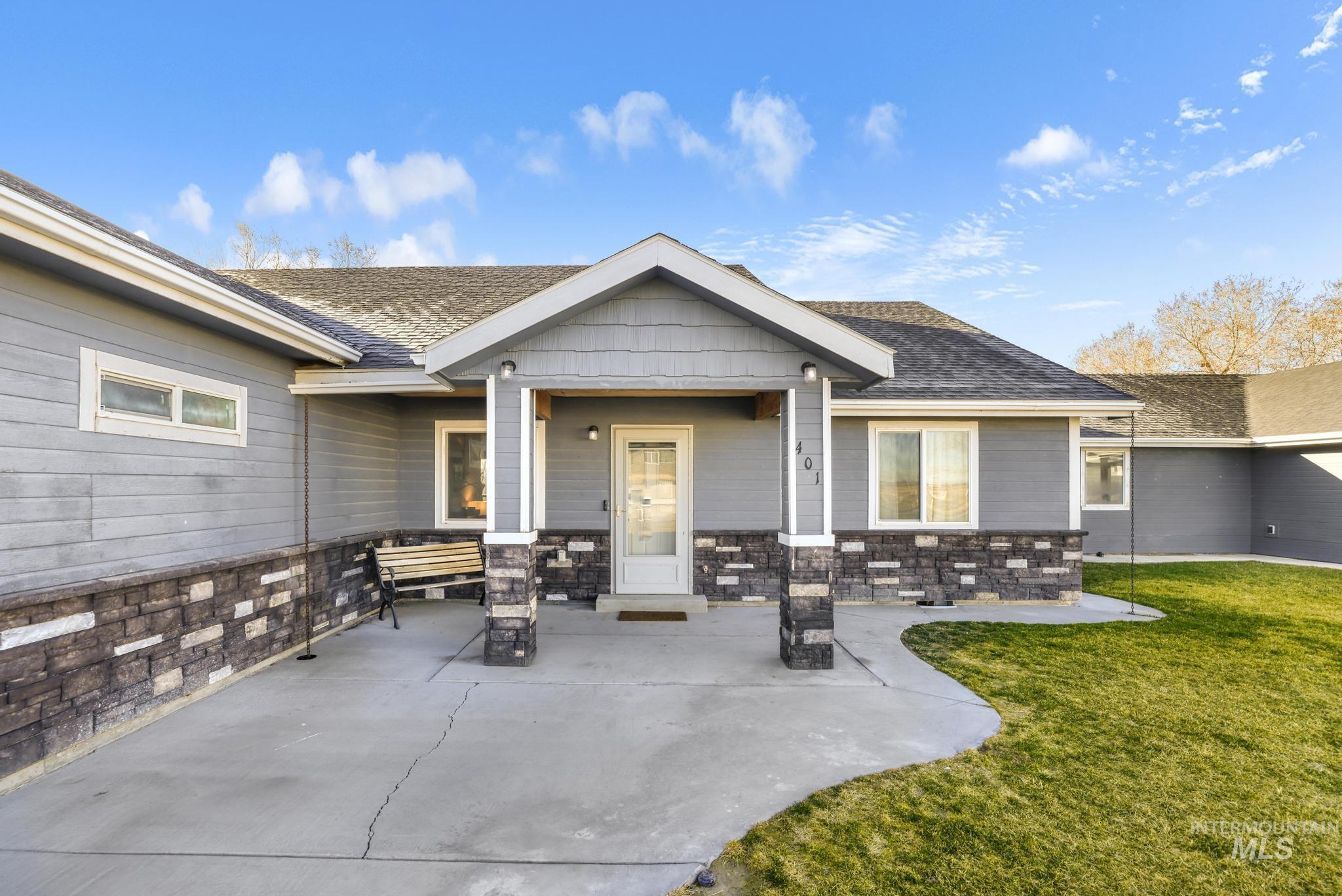 401 Elm Street, Rupert, Idaho 83350-0000, 5 Bedrooms, 3 Bathrooms, Residential For Sale, Price $625,000,MLS 98978411