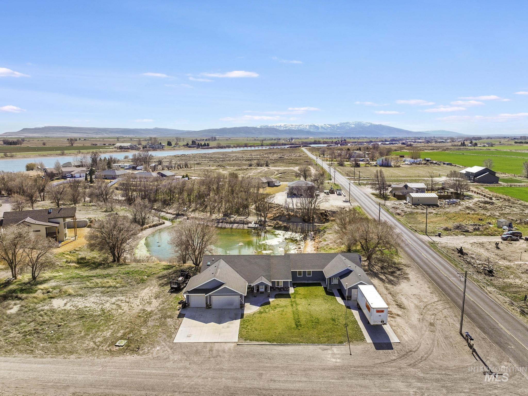 401 Elm Street, Rupert, Idaho 83350-0000, 5 Bedrooms, 3 Bathrooms, Residential For Sale, Price $625,000,MLS 98978411