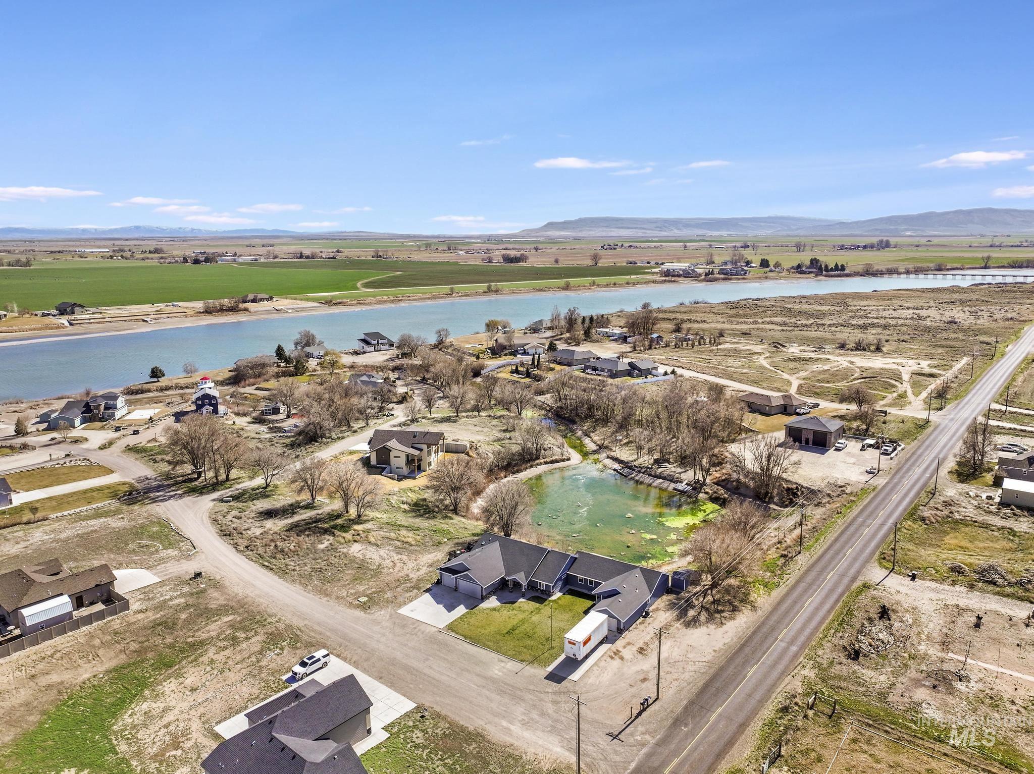 401 Elm Street, Rupert, Idaho 83350-0000, 5 Bedrooms, 3 Bathrooms, Residential For Sale, Price $625,000,MLS 98978411