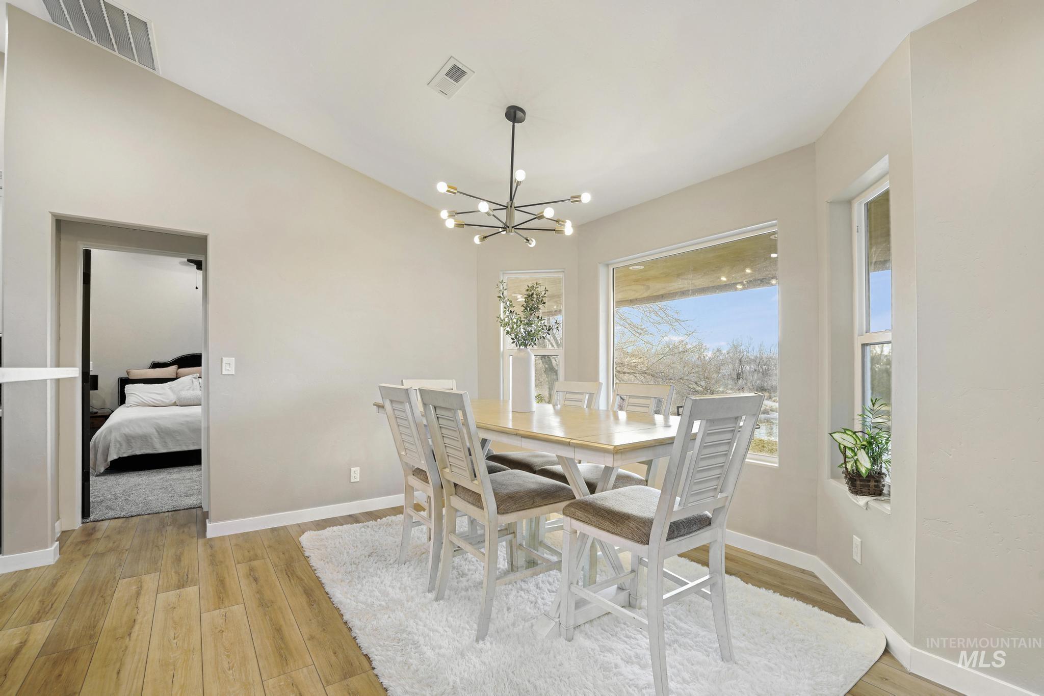 401 Elm Street, Rupert, Idaho 83350-0000, 5 Bedrooms, 3 Bathrooms, Residential For Sale, Price $625,000,MLS 98978411