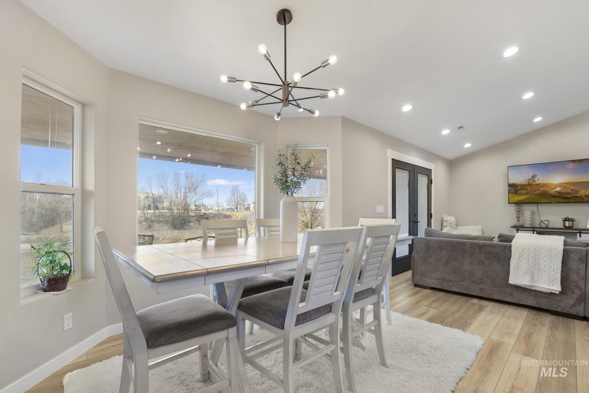 401 Elm Street, Rupert, Idaho 83350-0000, 5 Bedrooms, 3 Bathrooms, Residential For Sale, Price $625,000,MLS 98978411