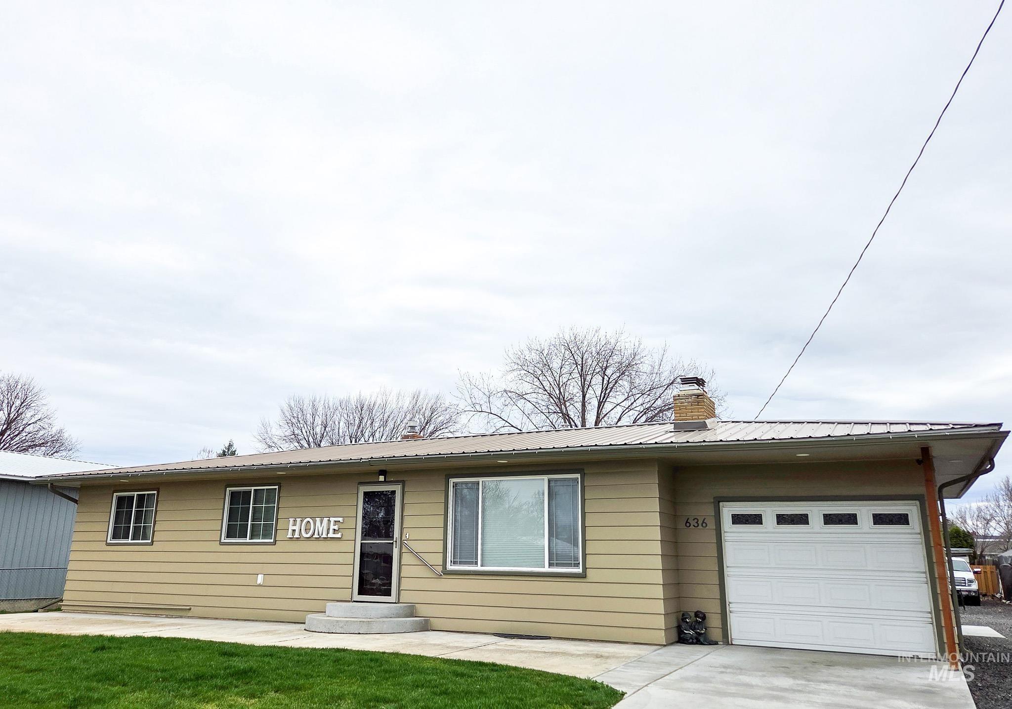 636 Bryden Dr, Lewiston, Idaho 83501, 4 Bedrooms, 2.5 Bathrooms, Residential For Sale, Price $449,900,MLS 98978412