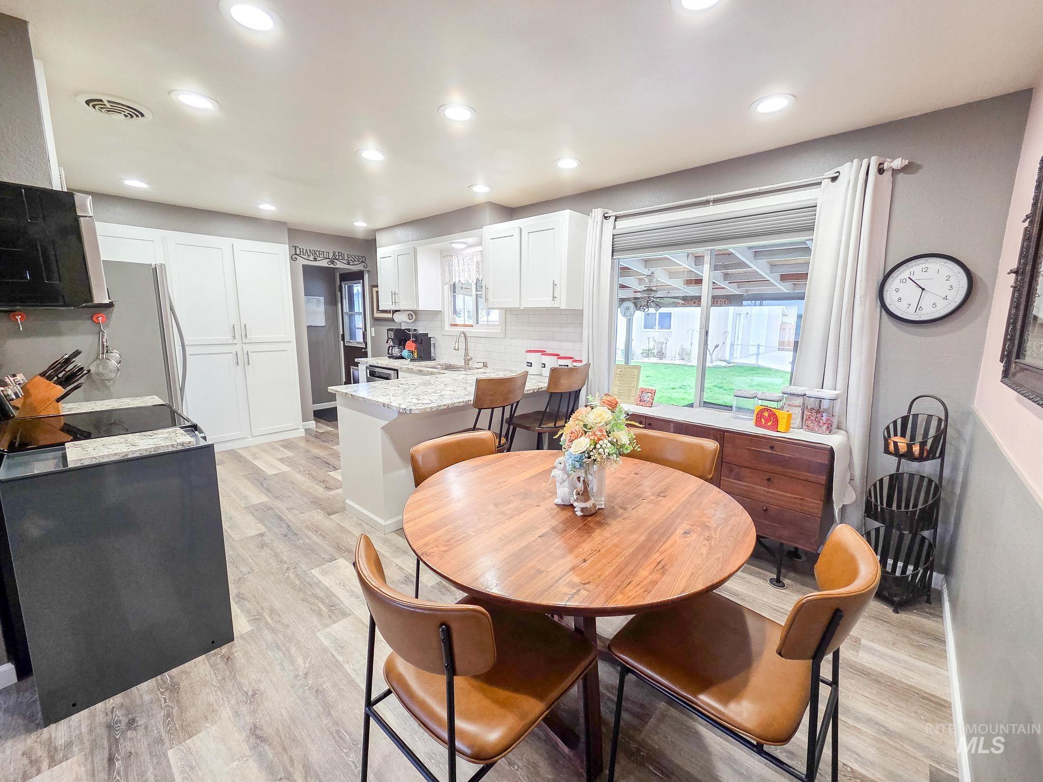 636 Bryden Dr, Lewiston, Idaho 83501, 4 Bedrooms, 2.5 Bathrooms, Residential For Sale, Price $449,900,MLS 98978412