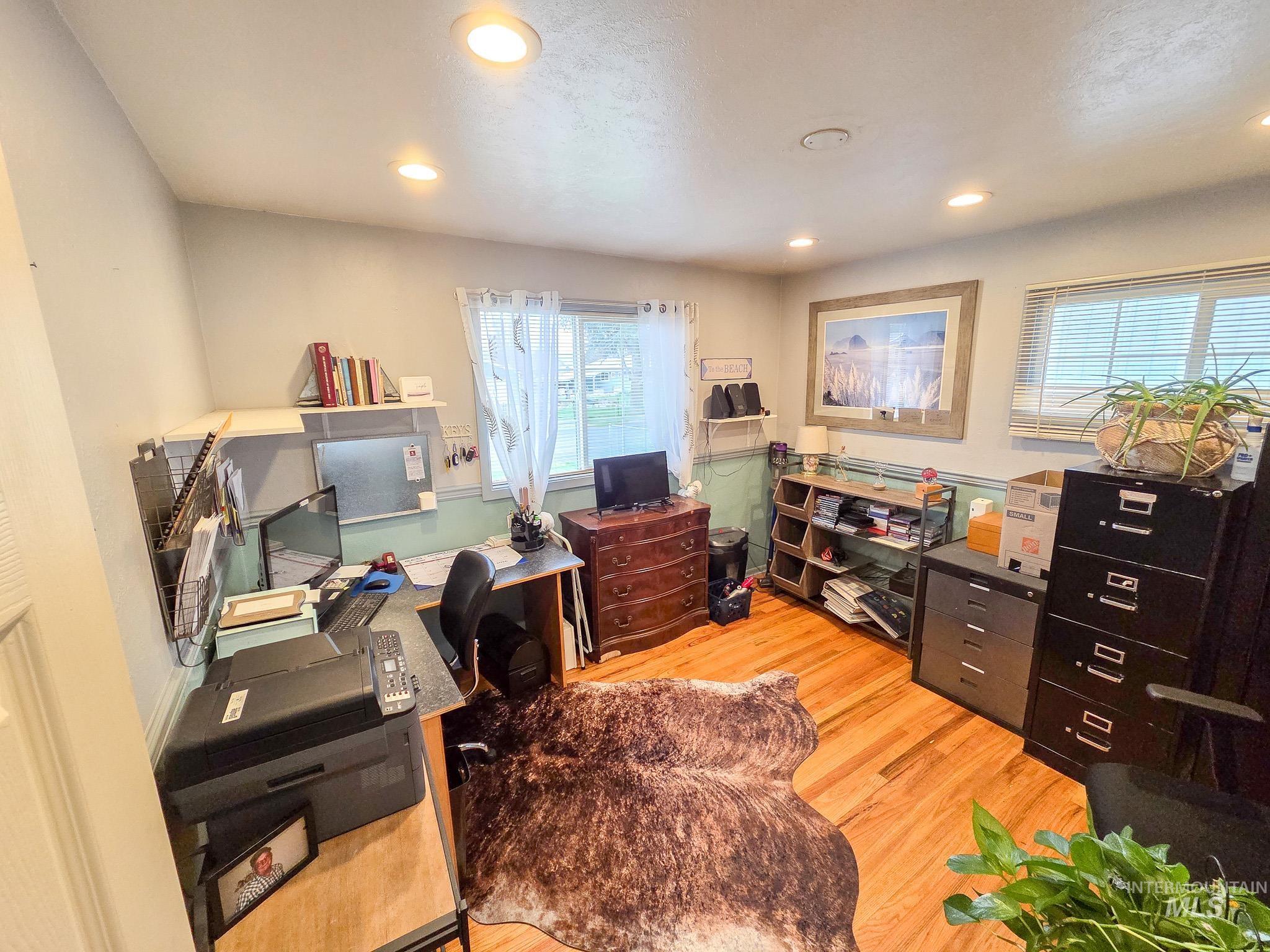 636 Bryden Dr, Lewiston, Idaho 83501, 4 Bedrooms, 2.5 Bathrooms, Residential For Sale, Price $449,900,MLS 98978412