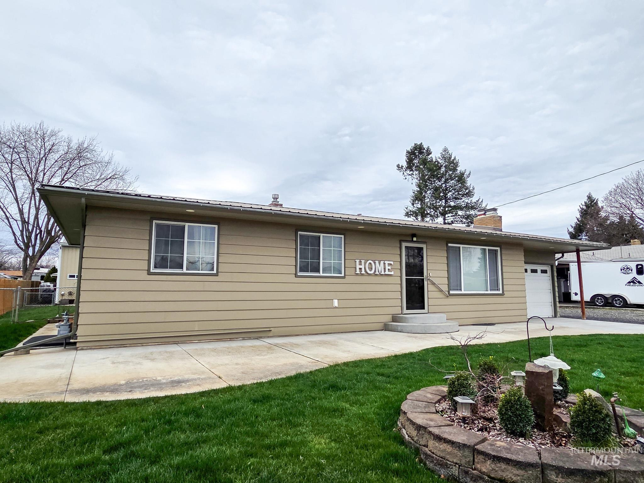 636 Bryden Dr, Lewiston, Idaho 83501, 4 Bedrooms, 2.5 Bathrooms, Residential For Sale, Price $449,900,MLS 98978412