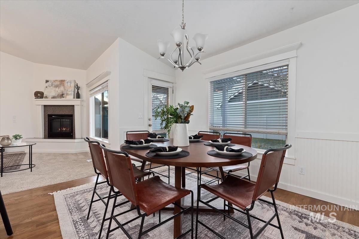 2981 E Deerhill Dr, Meridian, Idaho 83642, 3 Bedrooms, 2 Bathrooms, Residential For Sale, Price $475,000,MLS 98978414