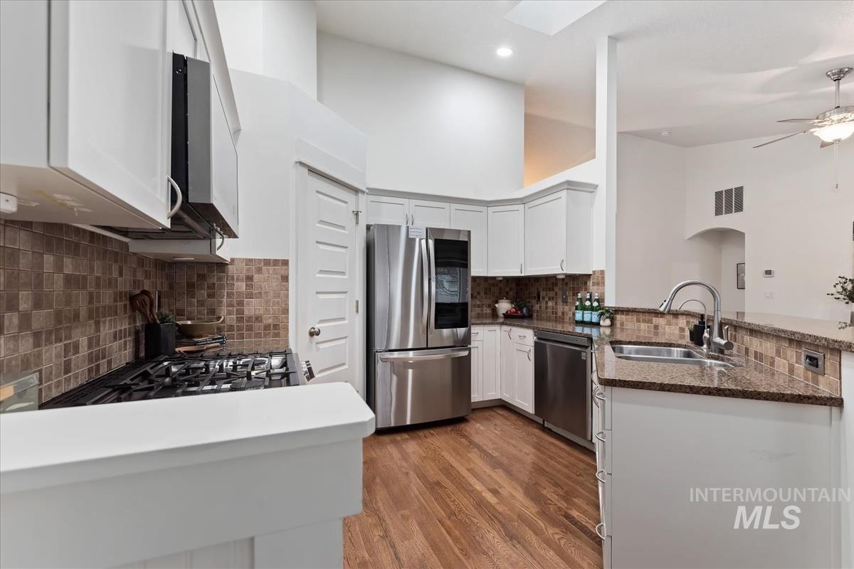 2981 E Deerhill Dr, Meridian, Idaho 83642, 3 Bedrooms, 2 Bathrooms, Residential For Sale, Price $475,000,MLS 98978414