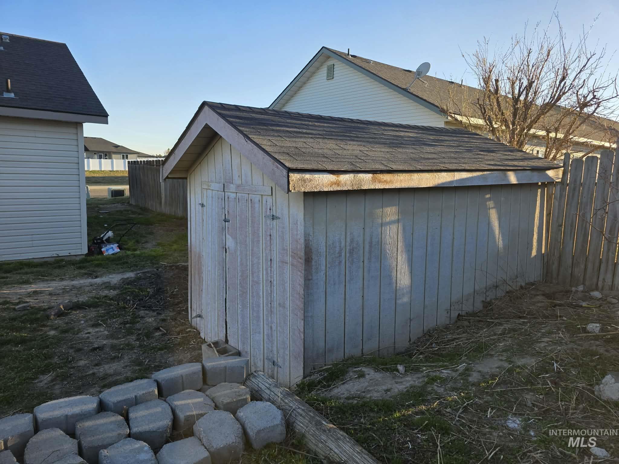 929 22ND AVE E, Jerome, Idaho 83338, 3 Bedrooms, 2 Bathrooms, Residential For Sale, Price $339,900,MLS 98978415