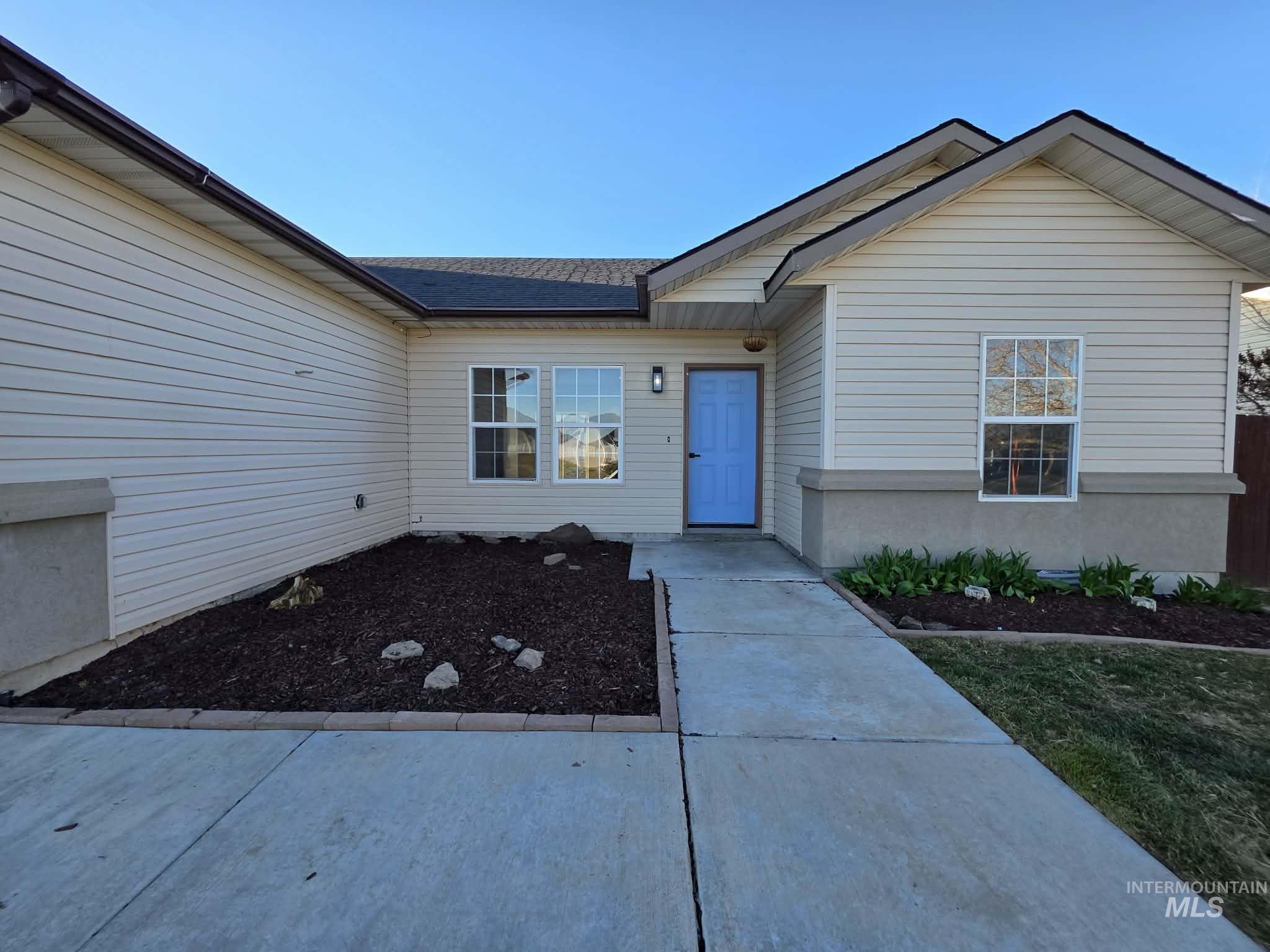 929 22ND AVE E, Jerome, Idaho 83338, 3 Bedrooms, 2 Bathrooms, Residential For Sale, Price $339,900,MLS 98978415