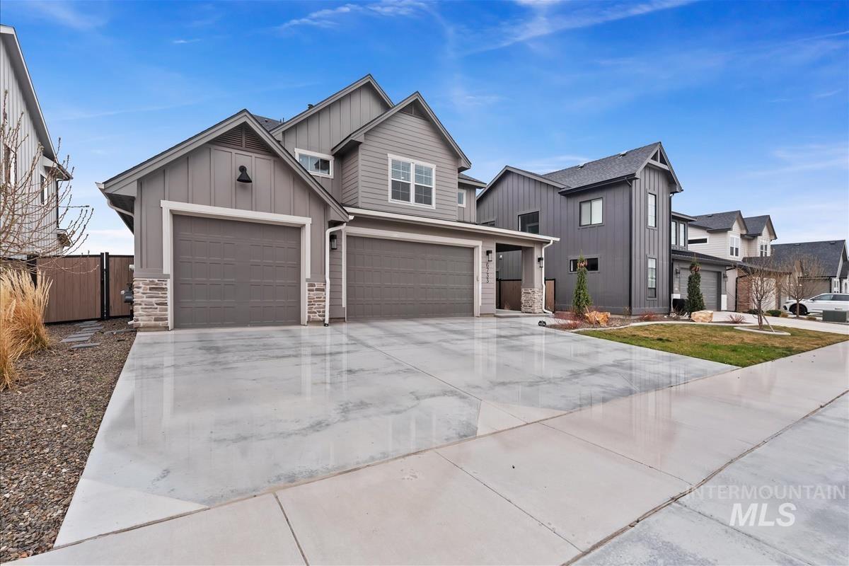 6733 W Mattawa Dr, Meridian, Idaho 83646, 3 Bedrooms, 2.5 Bathrooms, Residential For Sale, Price $629,900,MLS 98978416