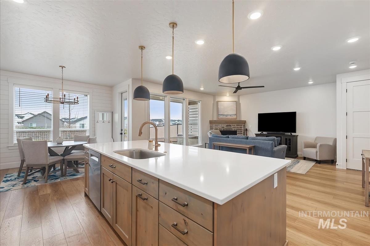 6733 W Mattawa Dr, Meridian, Idaho 83646, 3 Bedrooms, 2.5 Bathrooms, Residential For Sale, Price $629,900, 98978416