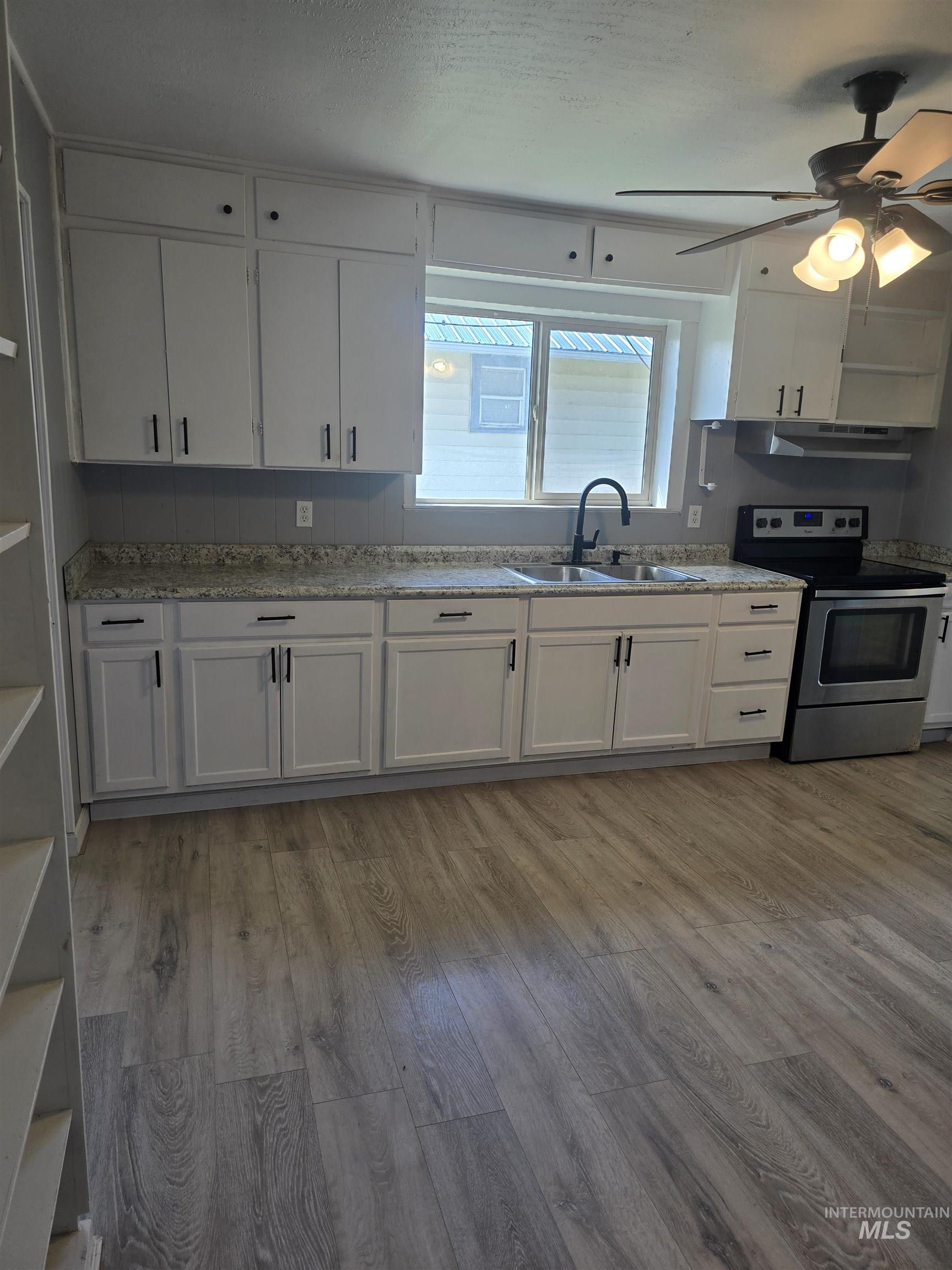1051 Almo, Burley, Idaho 83318, 2 Bedrooms, 1 Bathroom, Residential For Sale, Price $210,000, 98978420