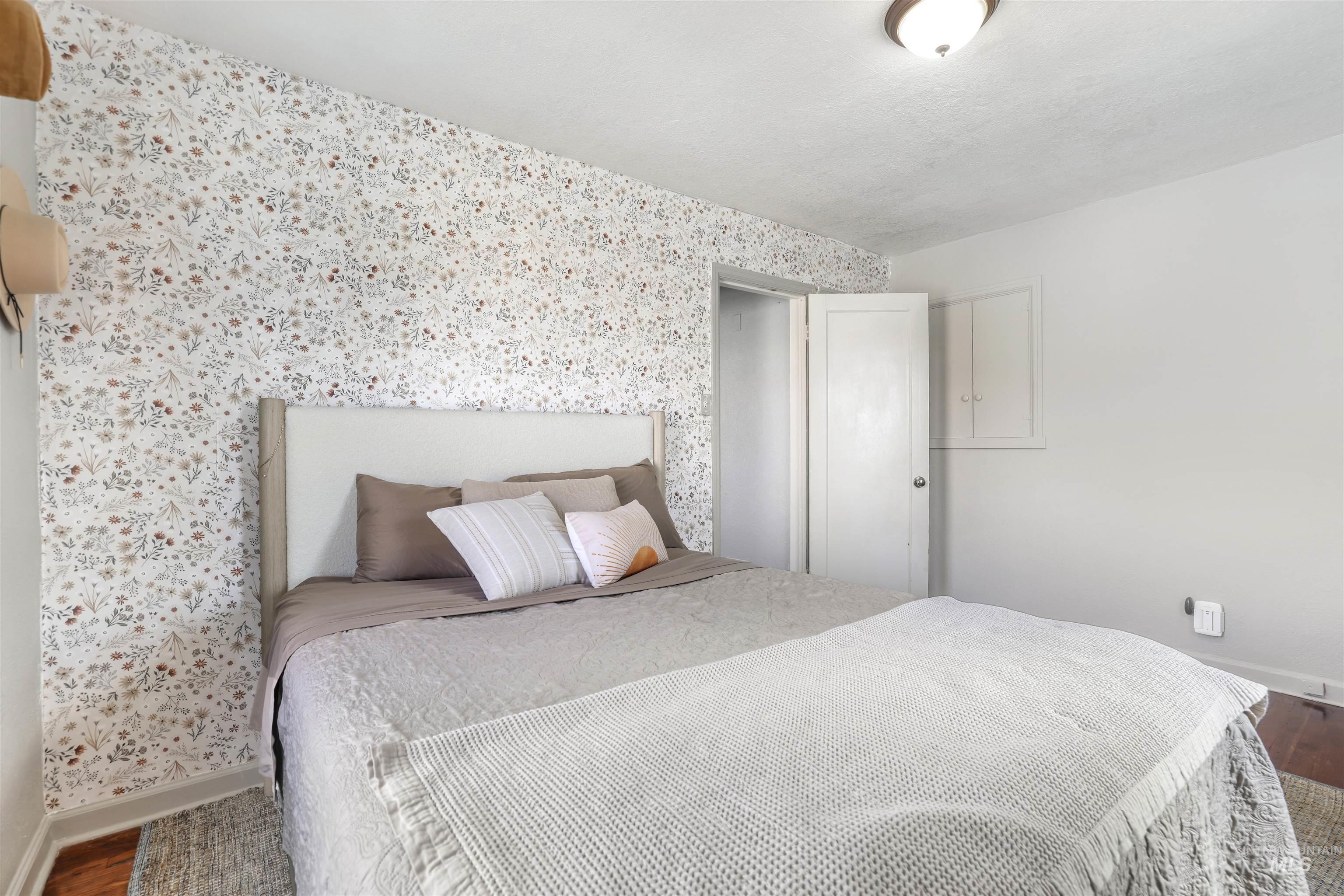 801 N 12th Ave, Buhl, Idaho 83316-1413, 2 Bedrooms, 1 Bathroom, Residential For Sale, Price $270,000,MLS 98978422