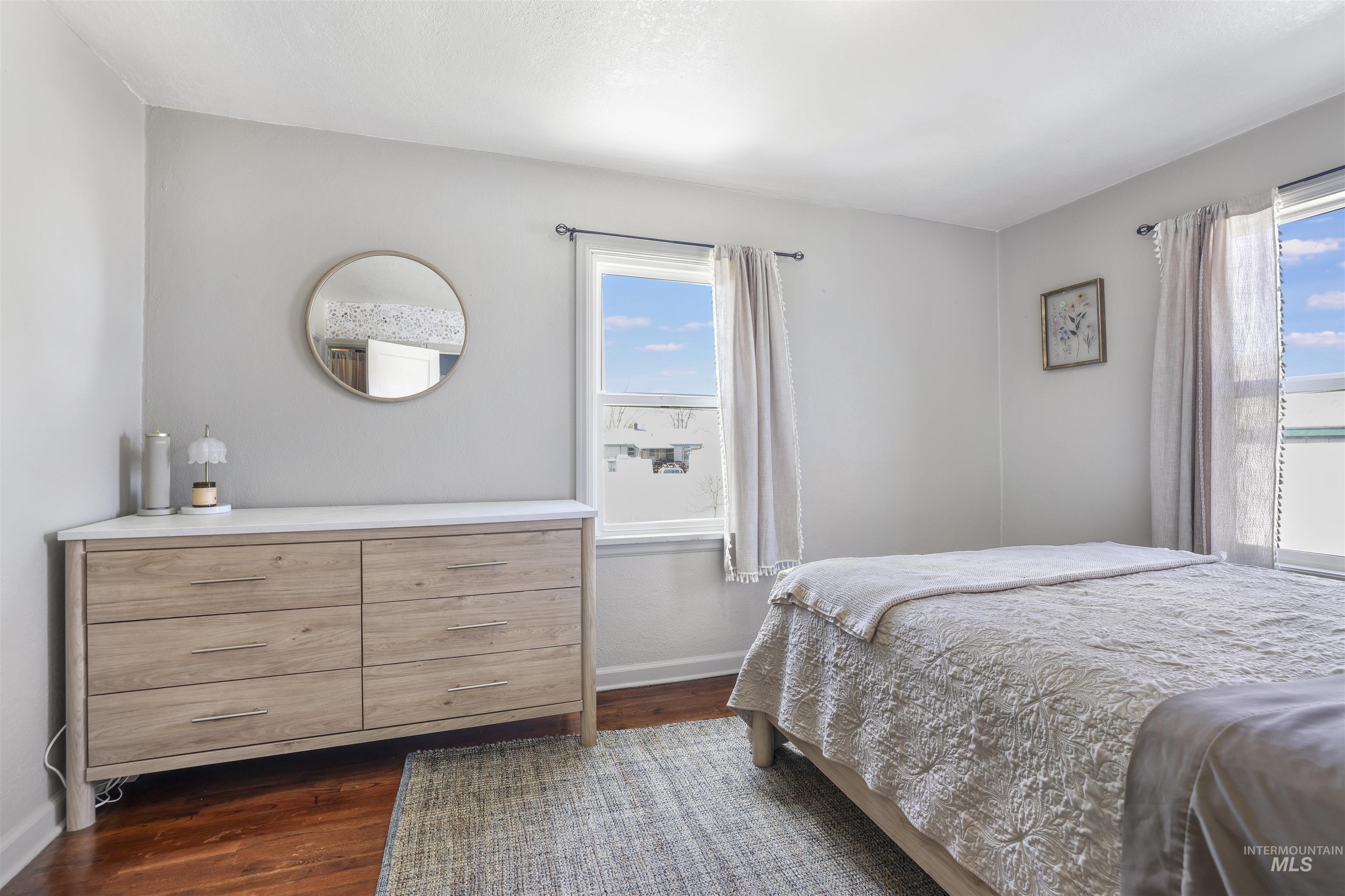 801 N 12th Ave, Buhl, Idaho 83316-1413, 2 Bedrooms, 1 Bathroom, Residential For Sale, Price $270,000,MLS 98978422