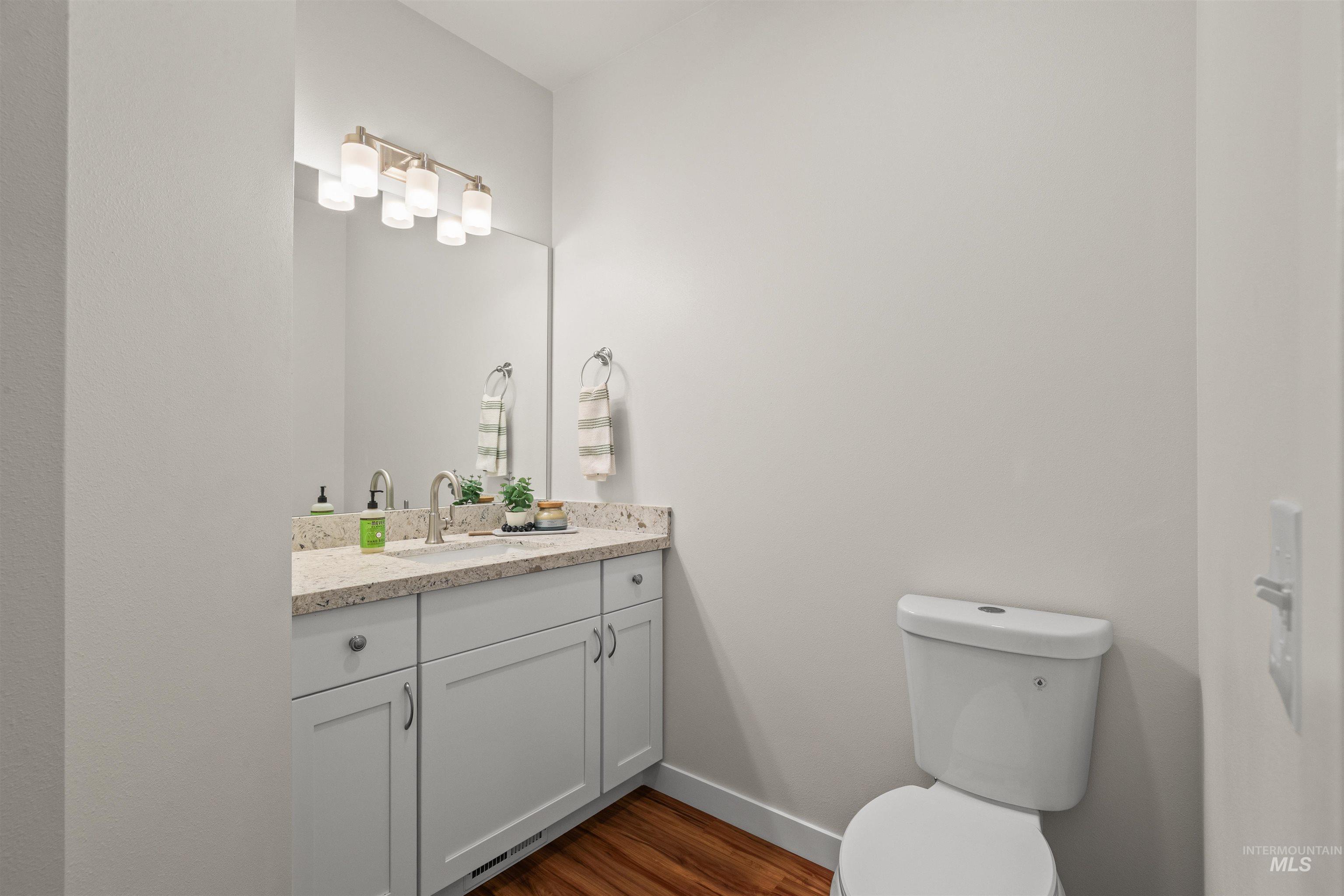 1743 Golden Hills Drive, Lewiston, Idaho 83501, 4 Bedrooms, 2.5 Bathrooms, Residential For Sale, Price $749,900,MLS 98978424