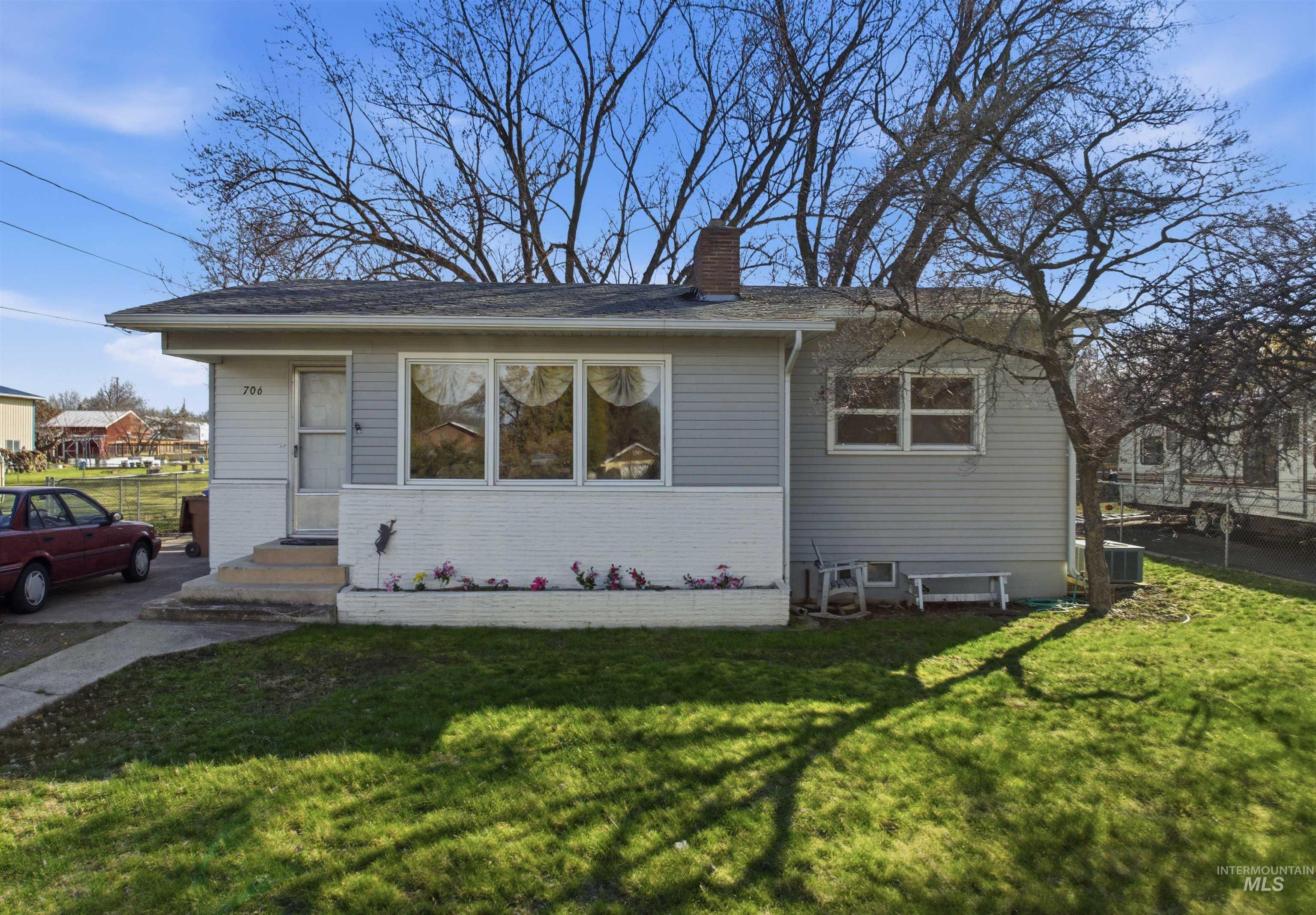 706 Warner Ave, Lewiston, Idaho 83501, 3 Bedrooms, 1 Bathroom, Residential For Sale, Price $275,000,MLS 98978425