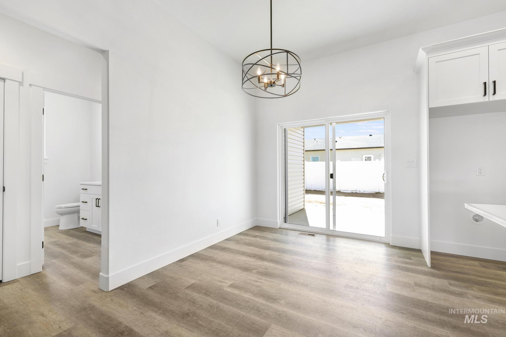 821 23rd Ave E, Jerome, Idaho 83338, 4 Bedrooms, 2 Bathrooms, Residential For Sale, Price $425,000,MLS 98978428