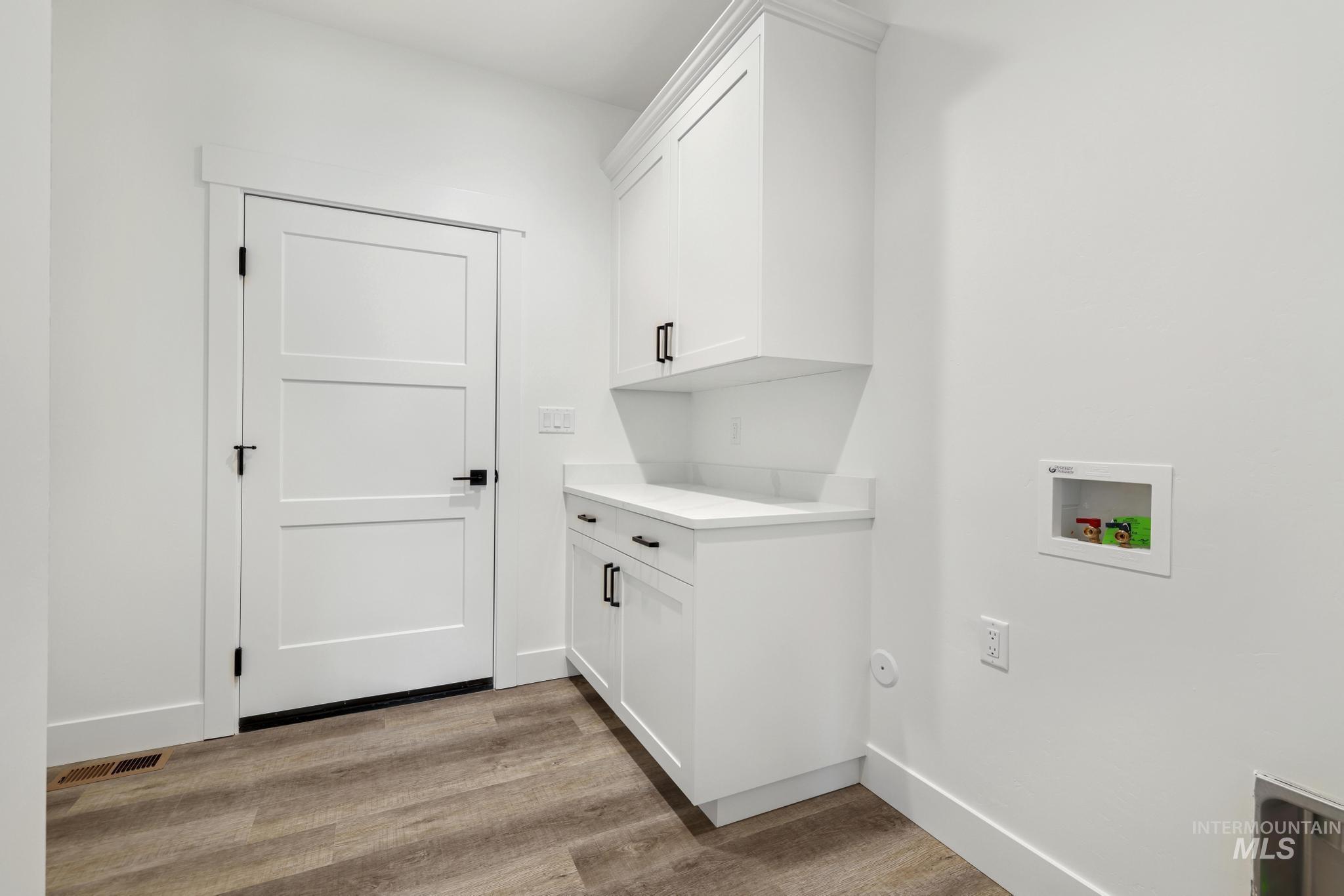 821 23rd Ave E, Jerome, Idaho 83338, 4 Bedrooms, 2 Bathrooms, Residential For Sale, Price $425,000,MLS 98978428