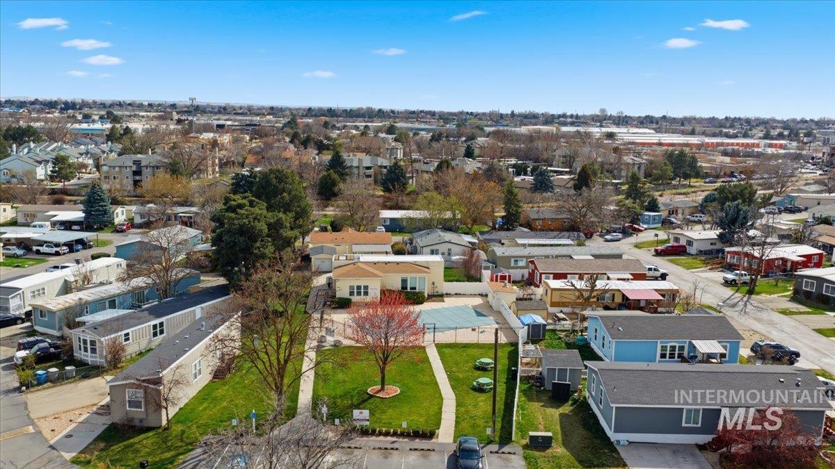 1325 N Arrow Ln, Boise, Idaho 83704, 2 Bedrooms, 2 Bathrooms, Residential For Sale, Price $65,000,MLS 98978431