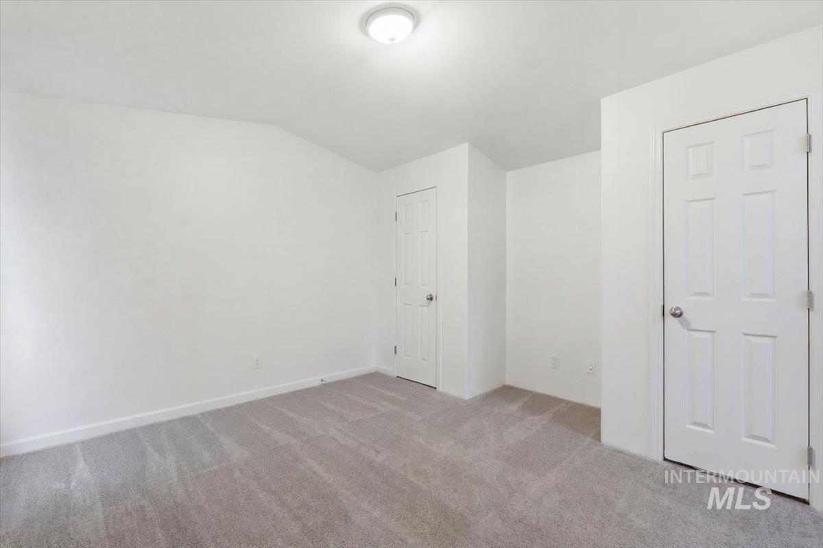 1325 N Arrow Ln, Boise, Idaho 83704, 2 Bedrooms, 2 Bathrooms, Residential For Sale, Price $65,000,MLS 98978431