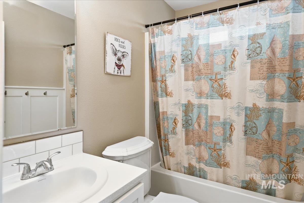 3011 S. Kokomo, Nampa, Idaho 83686, 3 Bedrooms, 2.5 Bathrooms, Residential For Sale, Price $434,900,MLS 98978432