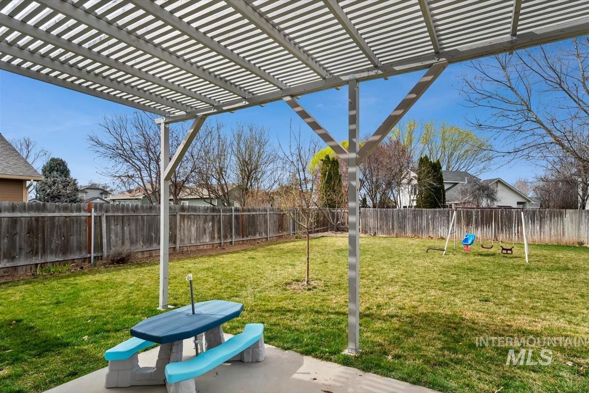 3011 S. Kokomo, Nampa, Idaho 83686, 3 Bedrooms, 2.5 Bathrooms, Residential For Sale, Price $434,900,MLS 98978432